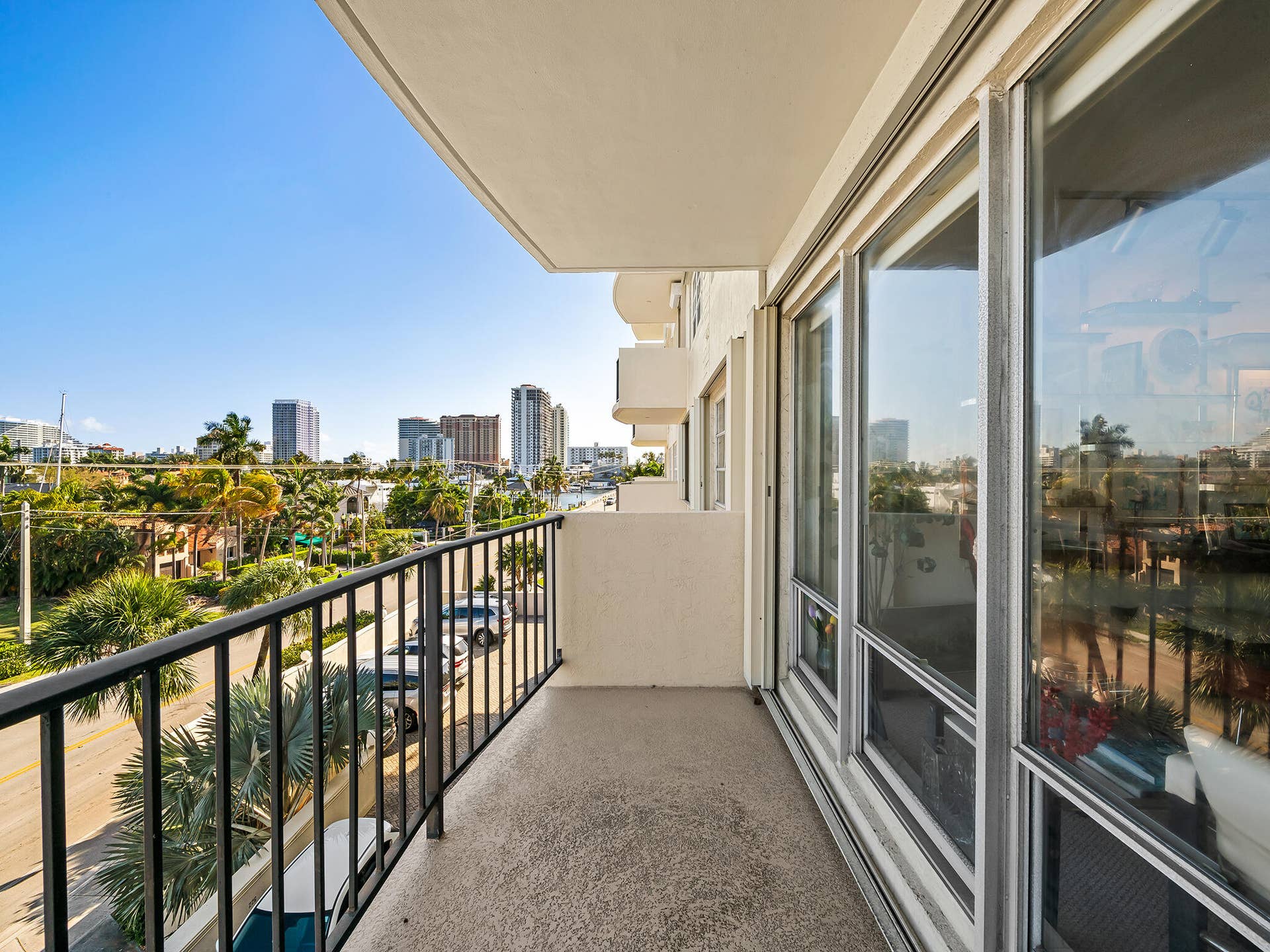 2500 E Las Olas Boulevard, #404, Fort Lauderdale, FL 33301 DSC_1019