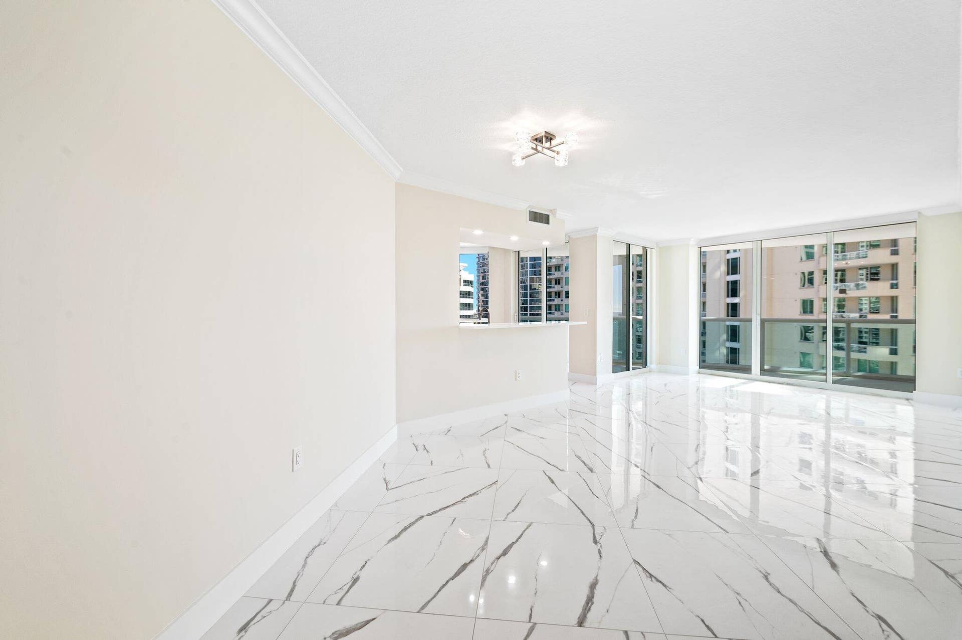 347 N New River Drive E, #1509, Fort Lauderdale, FL 33301 large-0193979f-d3e2-73cd-9340-a054bad5c7