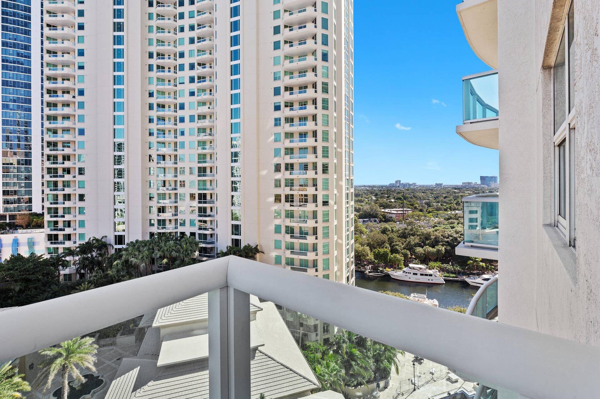 347 N New River Drive E, #1509, Fort Lauderdale, FL 33301 20-web-or-mls-347-n-new-river-dr-e-1509