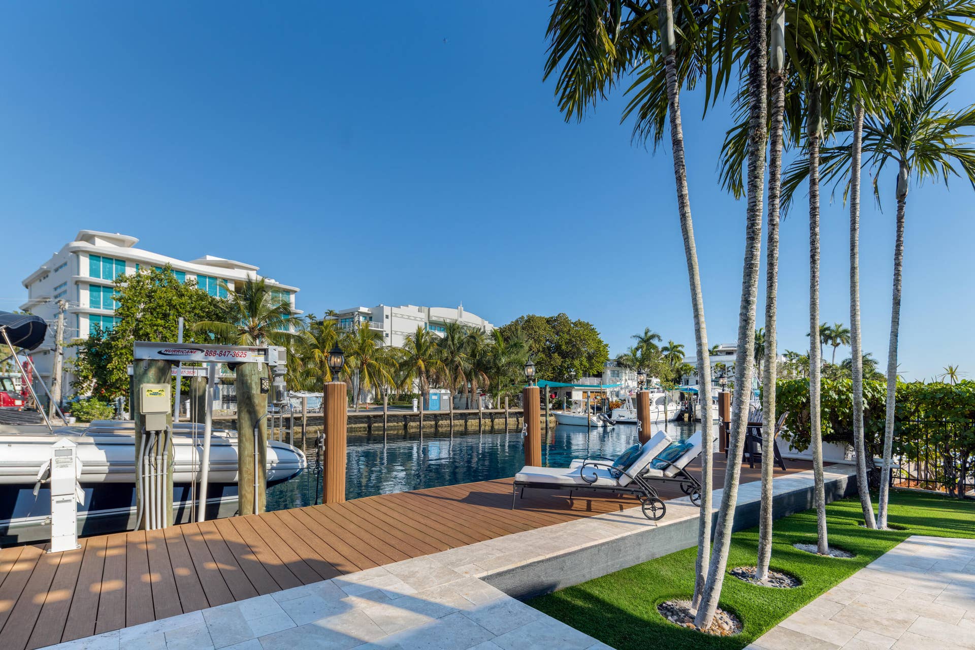 506 Victoria Terrace, Fort Lauderdale, FL 33301 7T6A7192-HIGH
