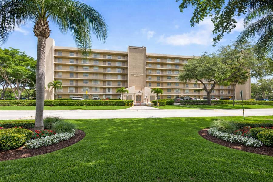 Property photo for 4570 NW 18th Avenue, #604, Deerfield Beach, FL