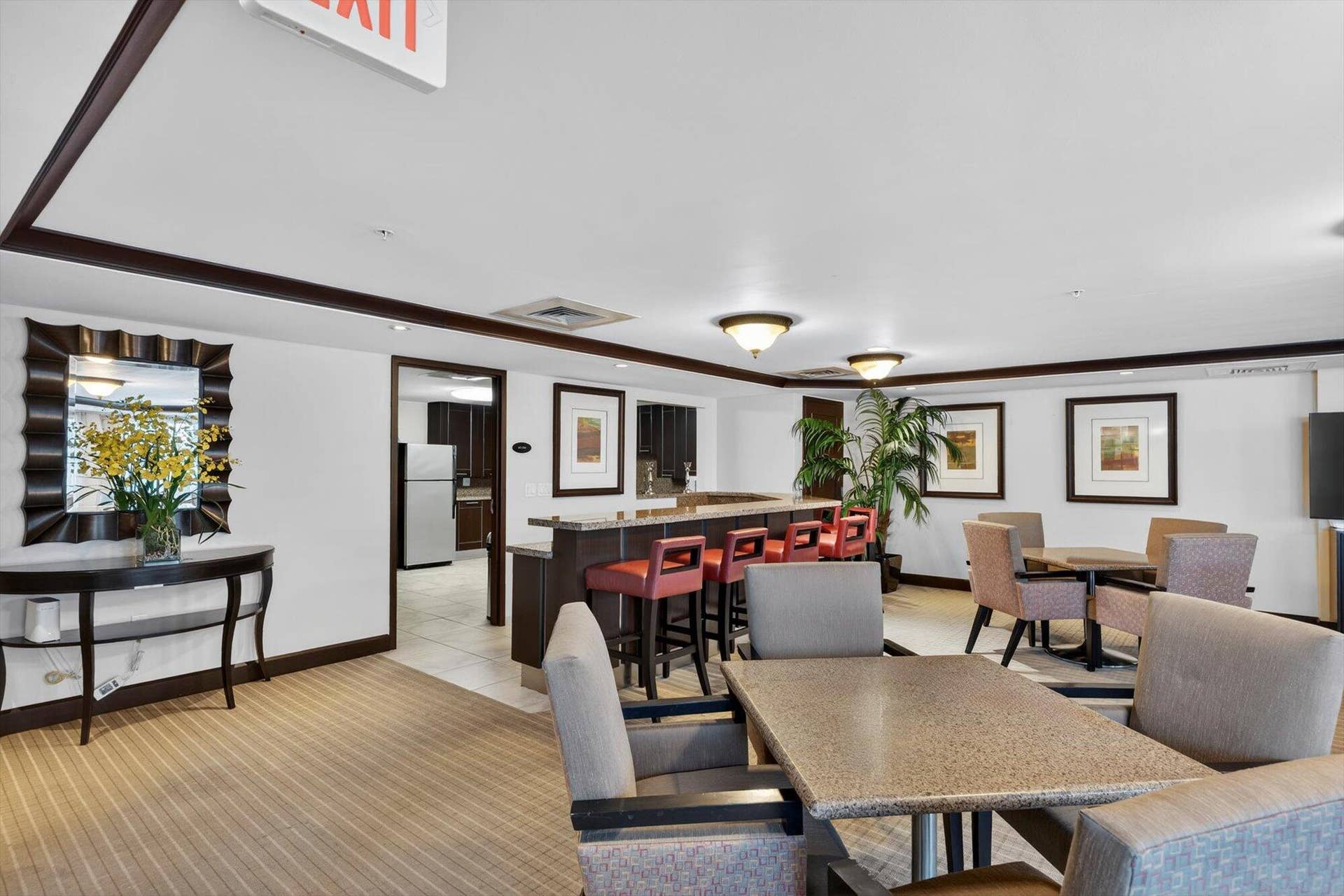 801 Briny Avenue, #1501, Pompano Beach, FL 33062 Convenient bar area connecting to kitchenette for easy hosting