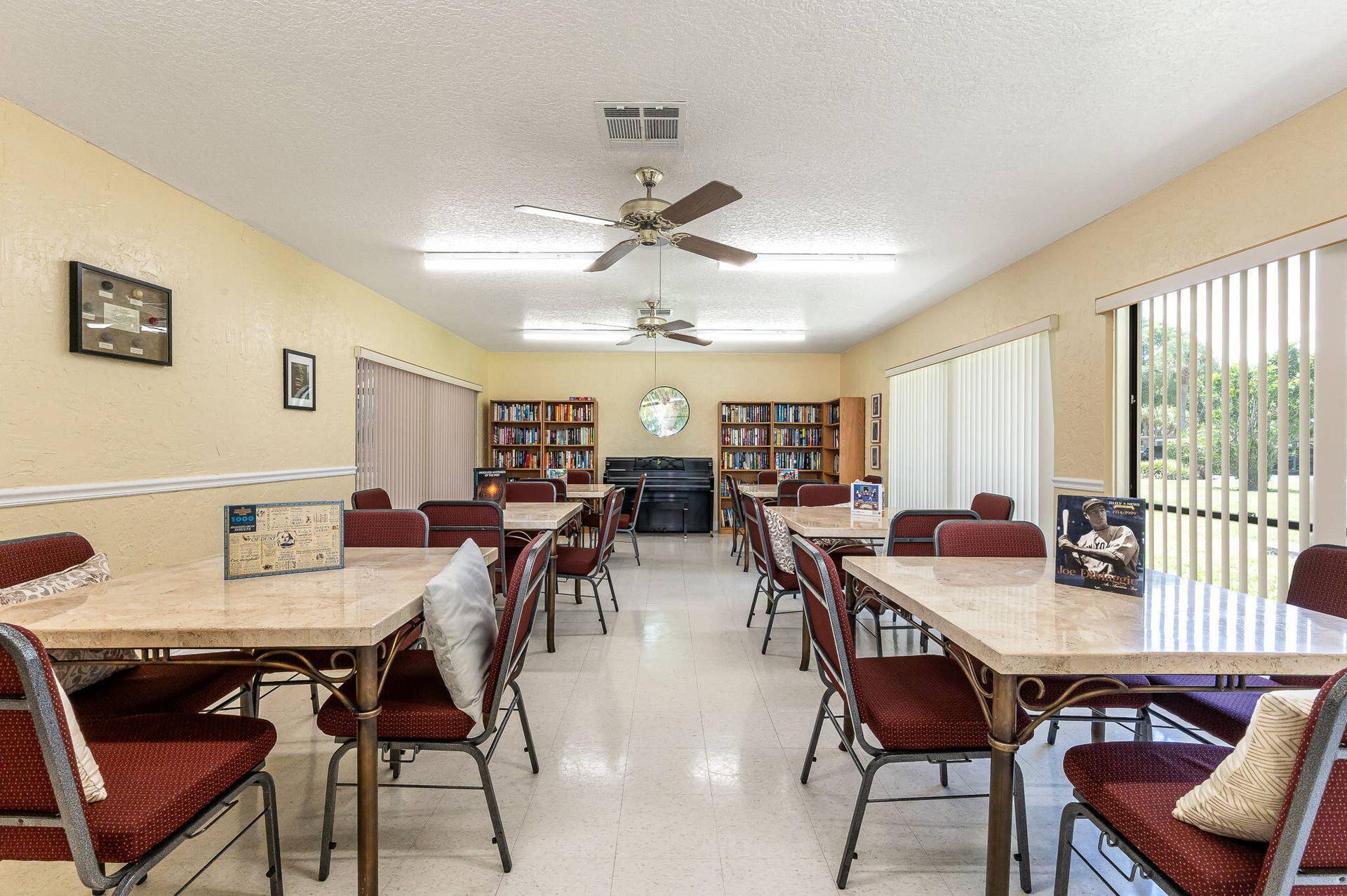 9220 SW 14th Street, #3-208, Boca Raton, FL 33428 Card Room/Library