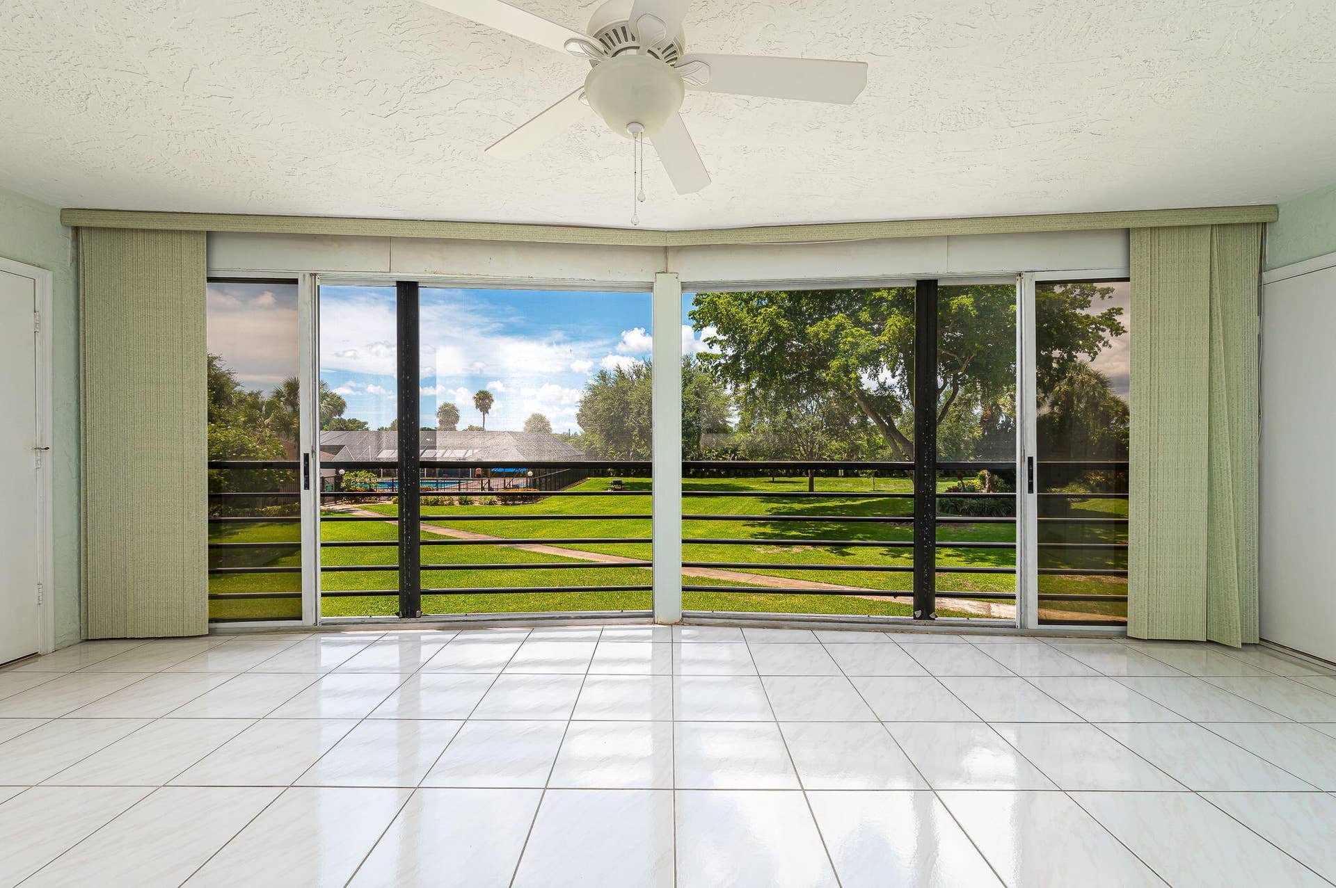 9220 SW 14th Street, #3-208, Boca Raton, FL 33428 Patio