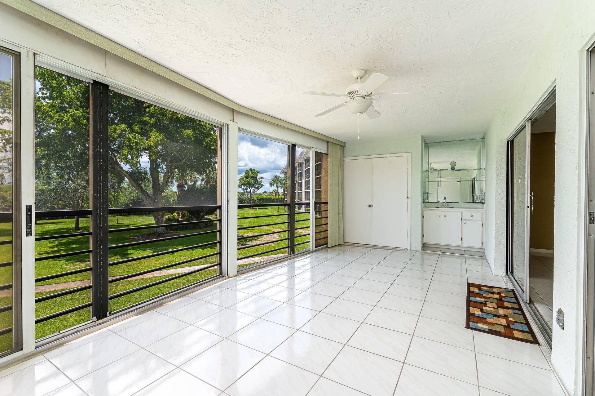 9220 SW 14th Street, #3-208, Boca Raton, FL 33428 Patio