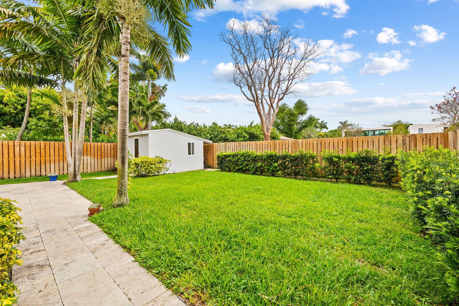 1004 SE 11th Street, Fort Lauderdale, FL 33316 9-web-or-mls-DSC_7268