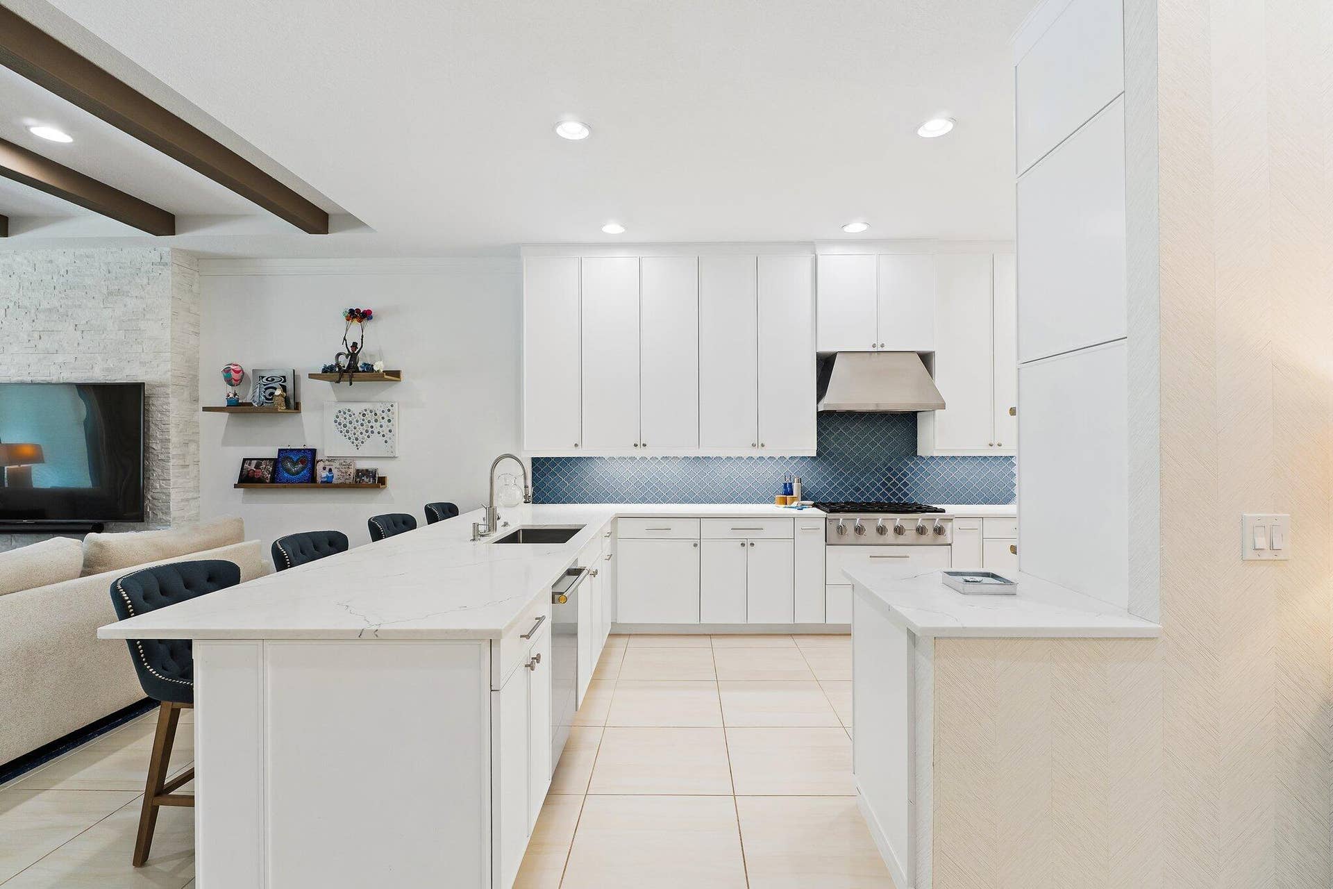 038-5611DelacroixTerr-PalmBeachGardens-S