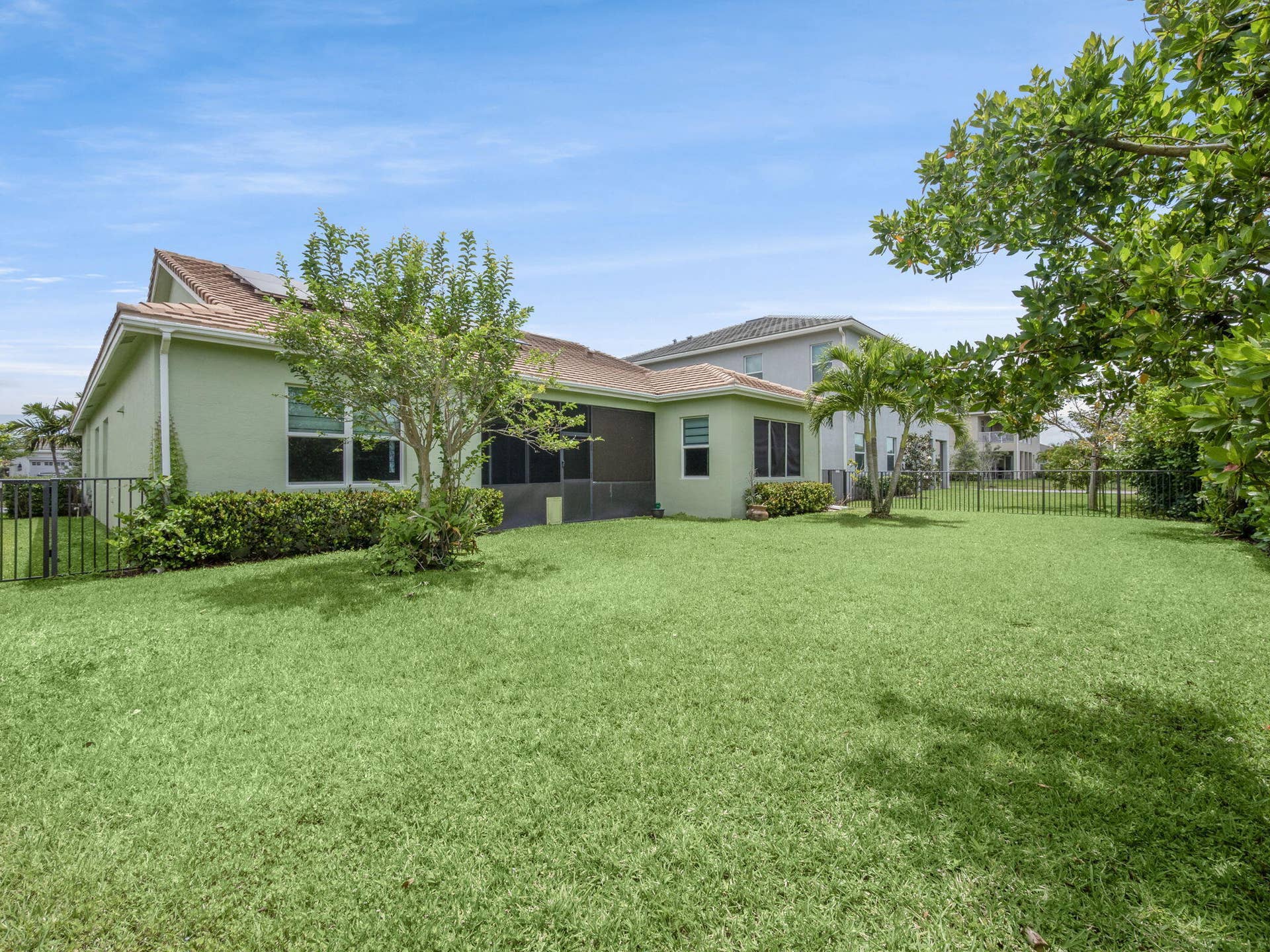 5857 Whippoorwill Circle, Westlake, FL 33470 12-web-or-mls-010