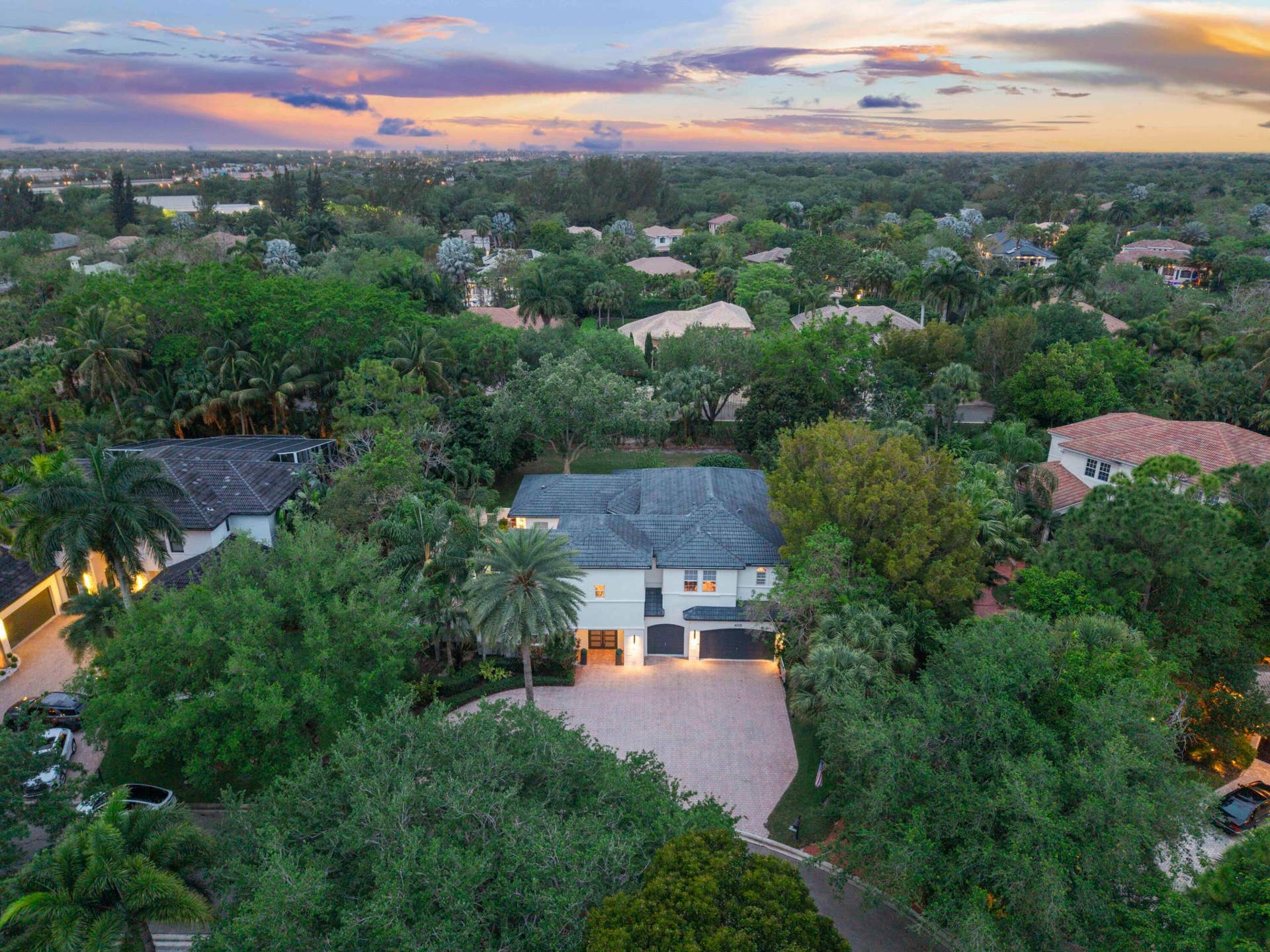 6015 Pinewood Avenue, Parkland, FL 33067 6015 Pinewood Ave twilight_012