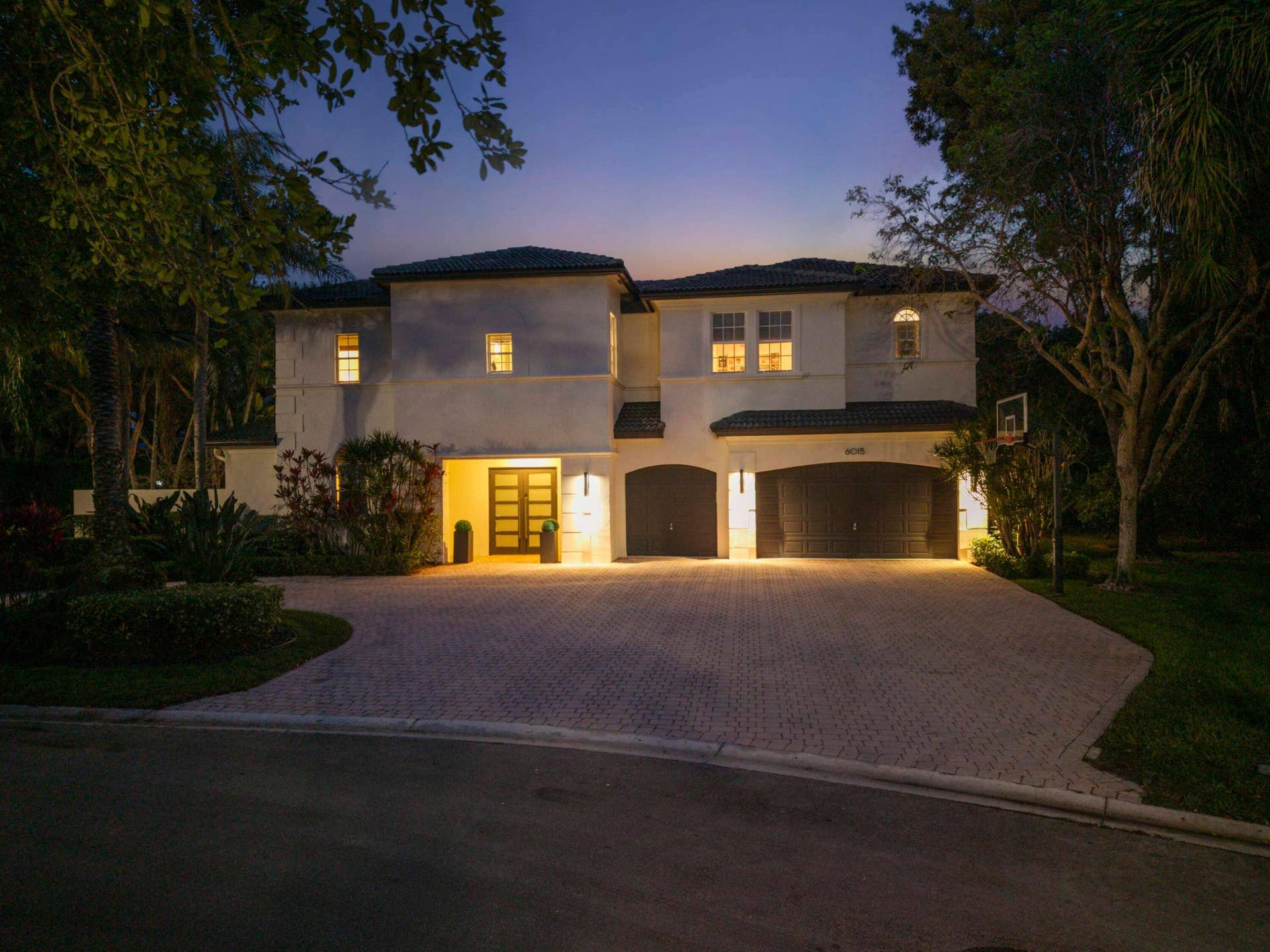 6015 Pinewood Avenue, Parkland, FL 33067 6015 Pinewood Ave twilight_022