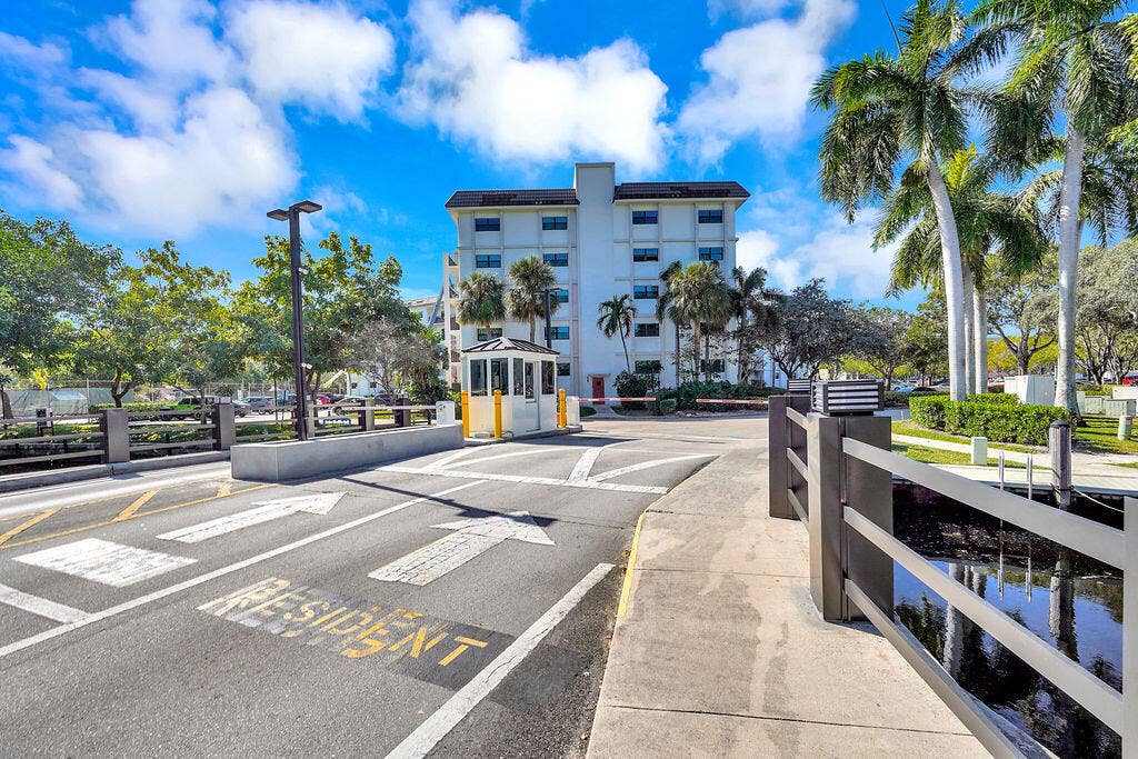River Reach Guardhouse Entry