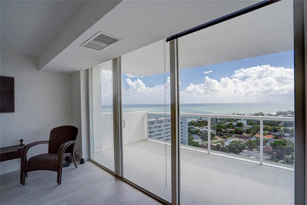 2841 N Ocean Boulevard, #1901, Fort Lauderdale, Fort Lauderdale, FL 33308 vv27