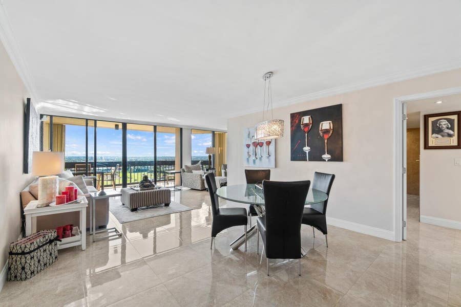 Property photo for 2400 Presidential Way, #1906, West Palm Beach, FL
