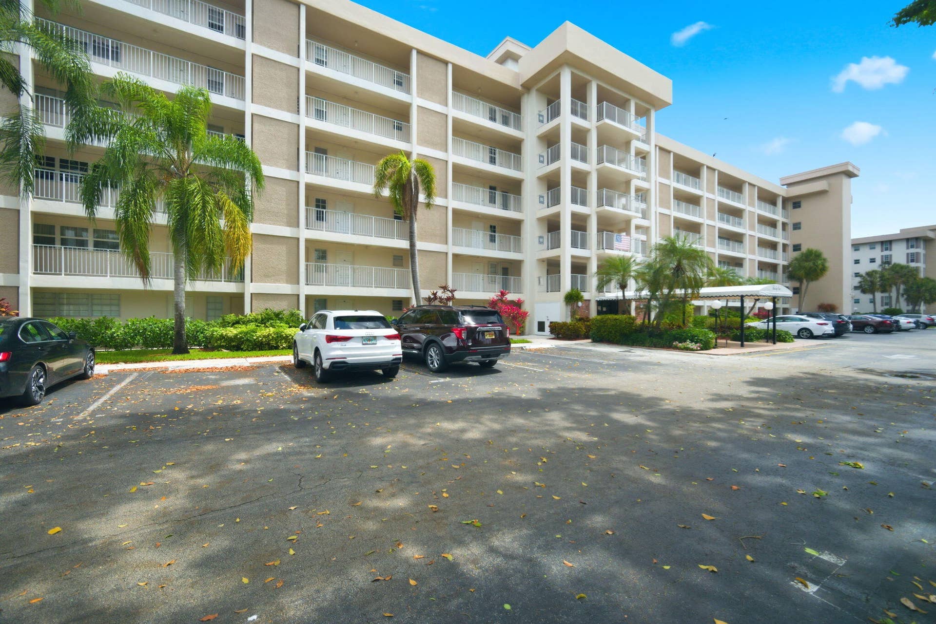 2901 S Palm Aire Drive, Pompano Beach, FL 33069 1-web-or-mls-IMG_3261