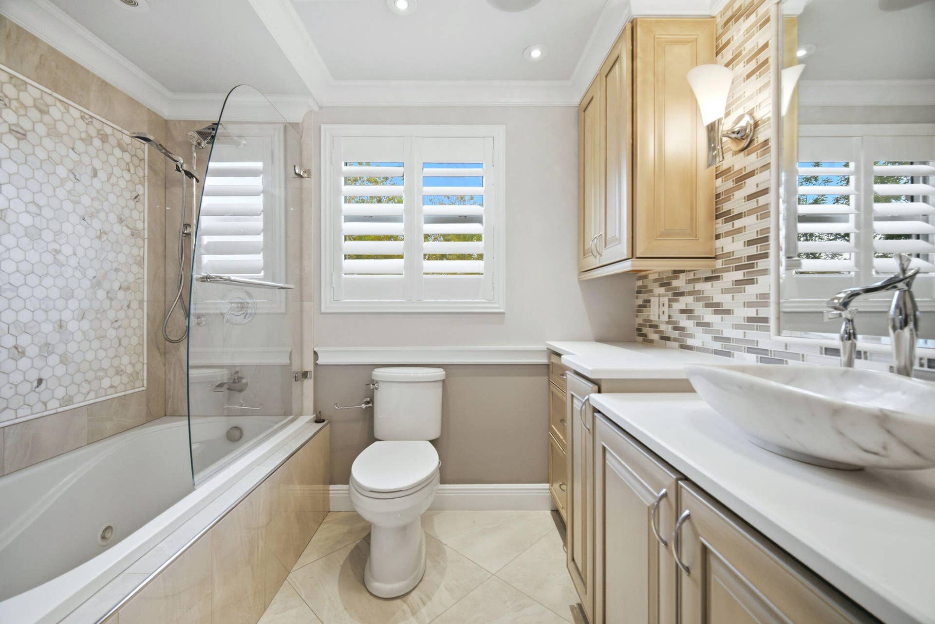 2901 S Palm Aire Drive, Pompano Beach, FL 33069 35-web-or-mls-IMG_3356