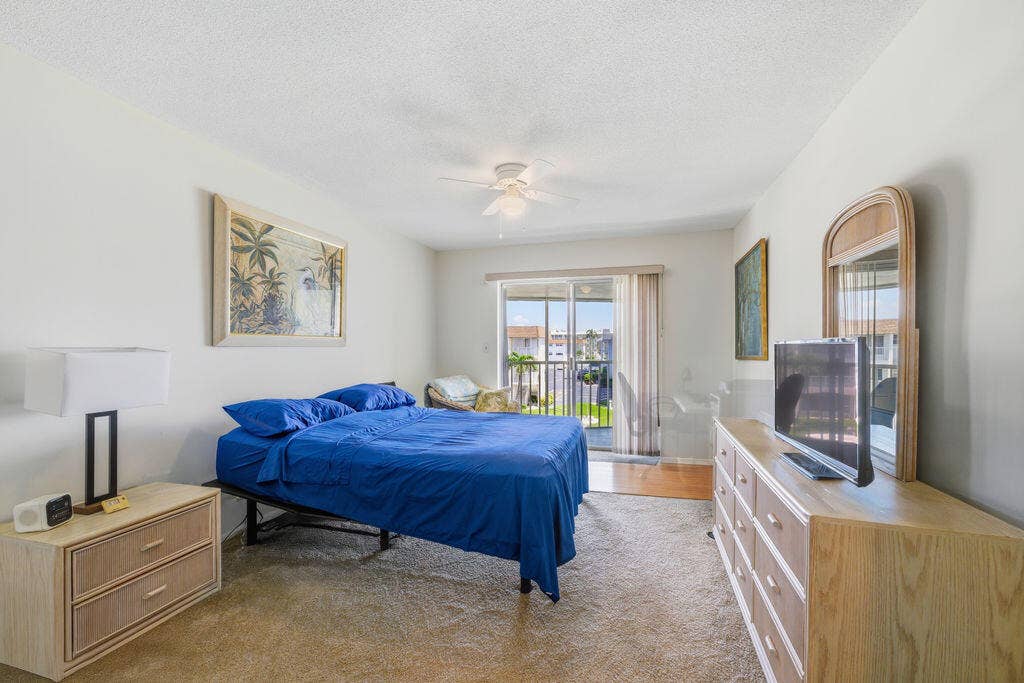 101 Doolen Court, #307, North Palm Beach, FL 33408 Bedroom 1