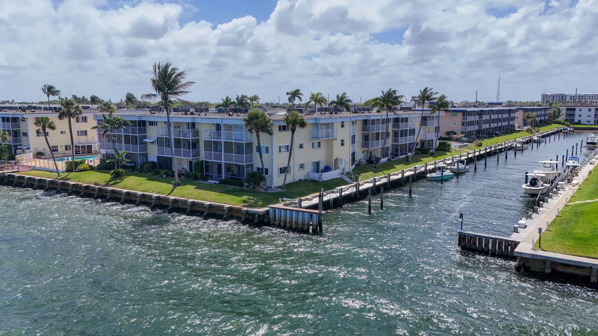 101 Doolen Court, #307, North Palm Beach, FL 33408 Location