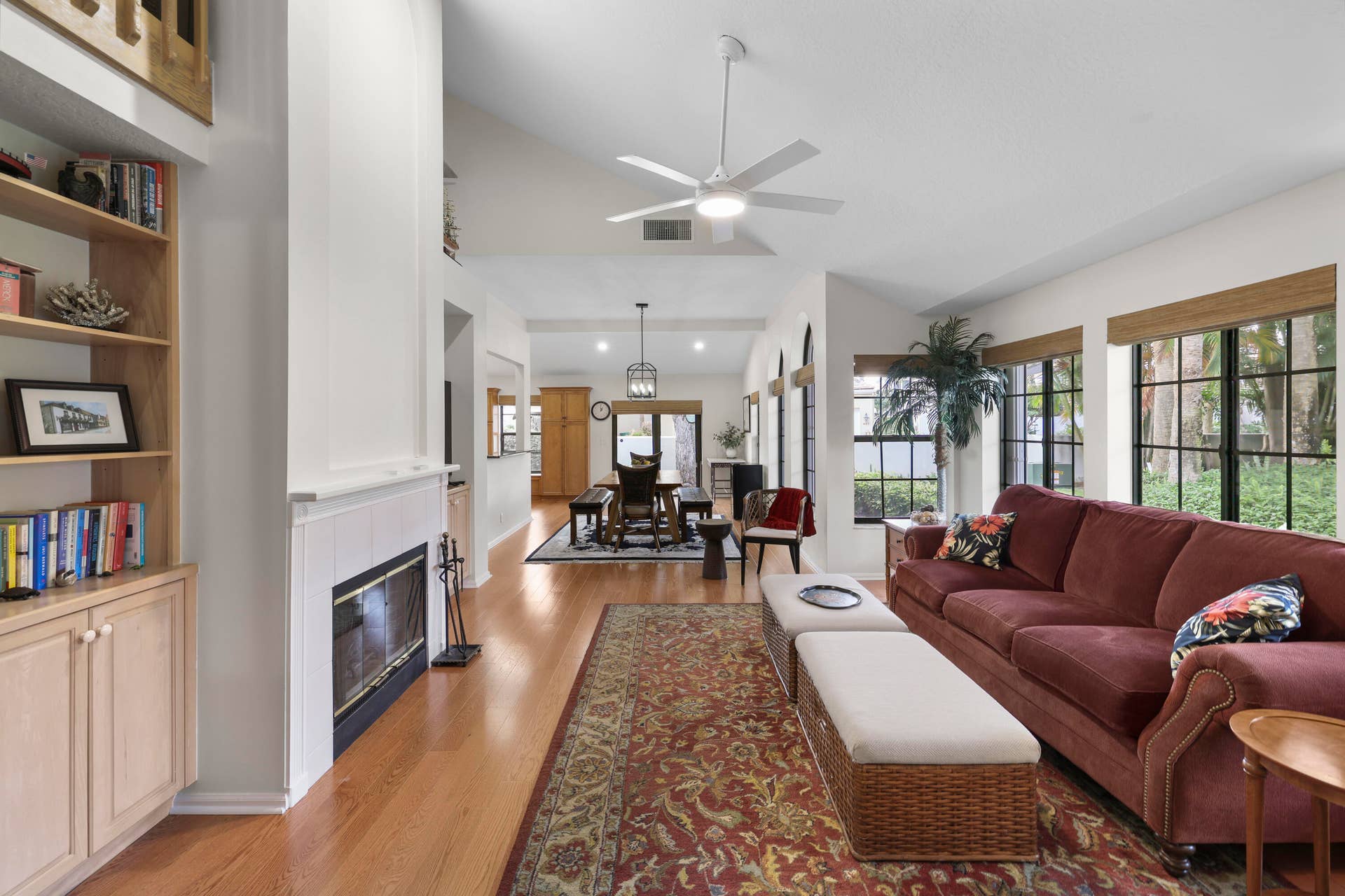 461 Coral Cove Drive - 12.jpg-FULL