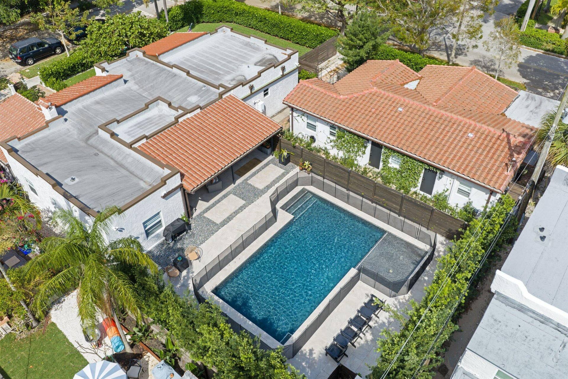 706 Sunset Road, West Palm Beach, FL 33401 706 Sunset Road - 4.jpg-SMALL