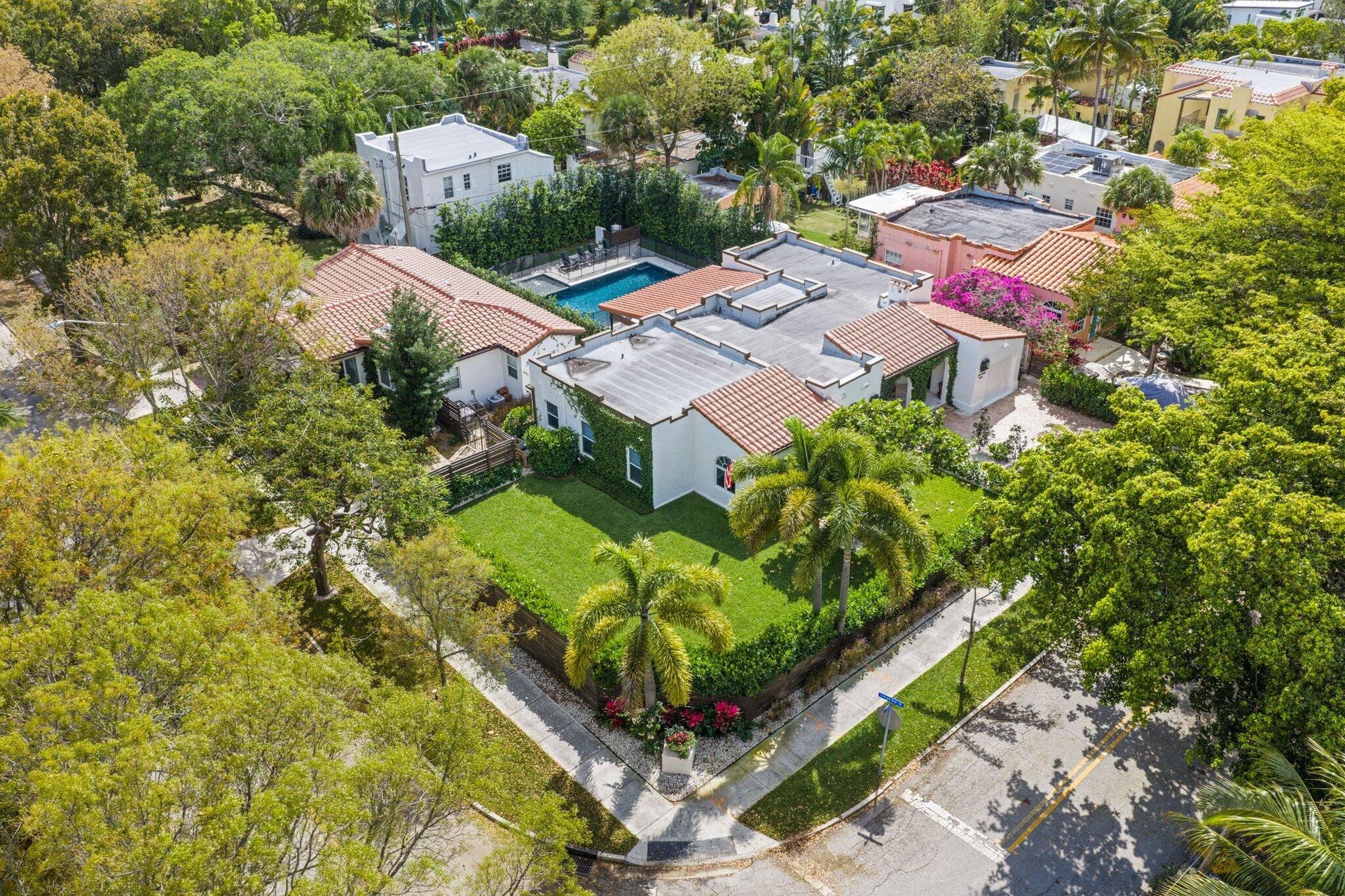 706 Sunset Road, West Palm Beach, FL 33401 706 Sunset Road - 81.jpg-SMALL