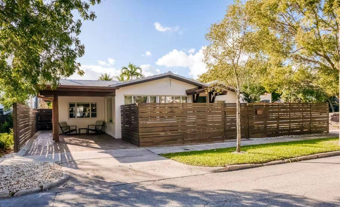 706 Sunset Road, West Palm Beach, FL 33401 21