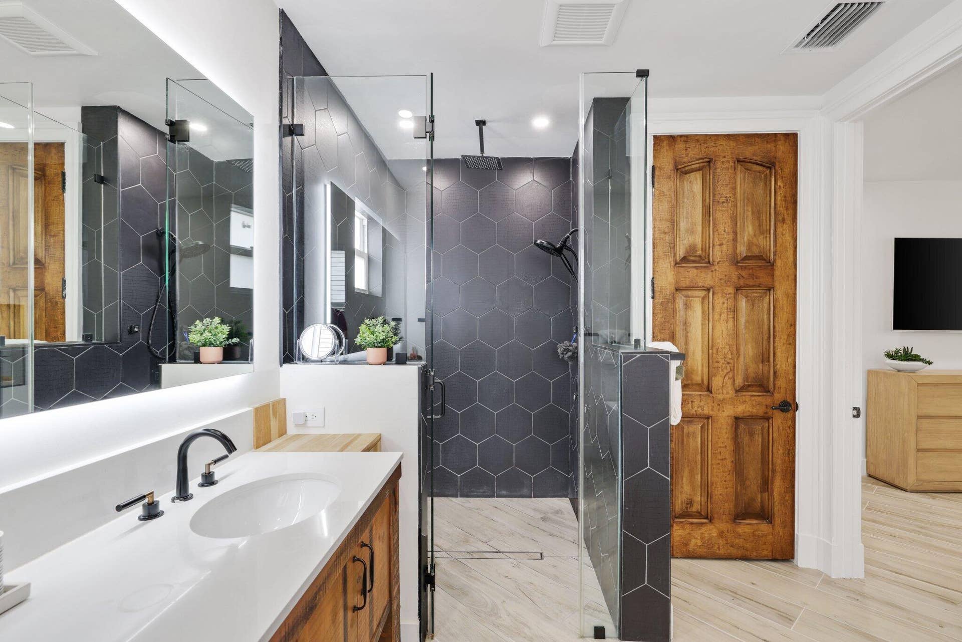706 Sunset Road, West Palm Beach, FL 33401 706 Sunset Road - 53.jpg-SMALL