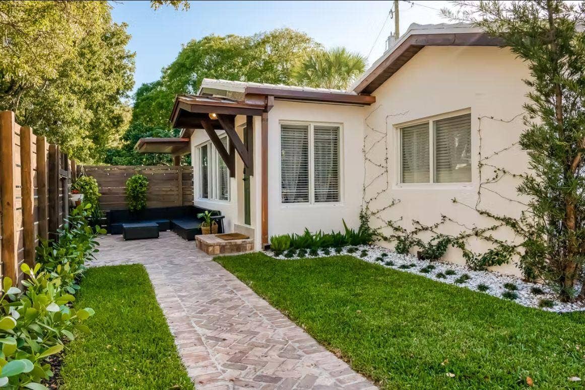 706 Sunset Road, West Palm Beach, FL 33401 14