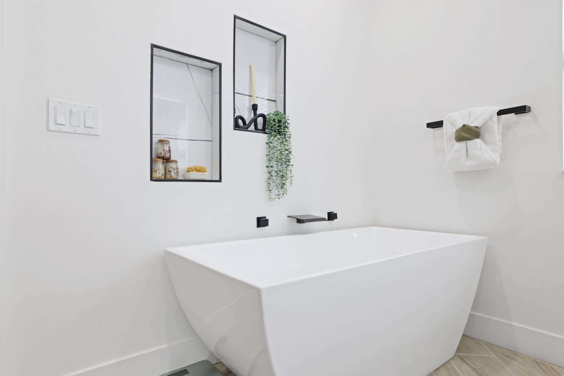 706 Sunset Road, West Palm Beach, FL 33401 706 Sunset Road - 52.jpg-SMALL