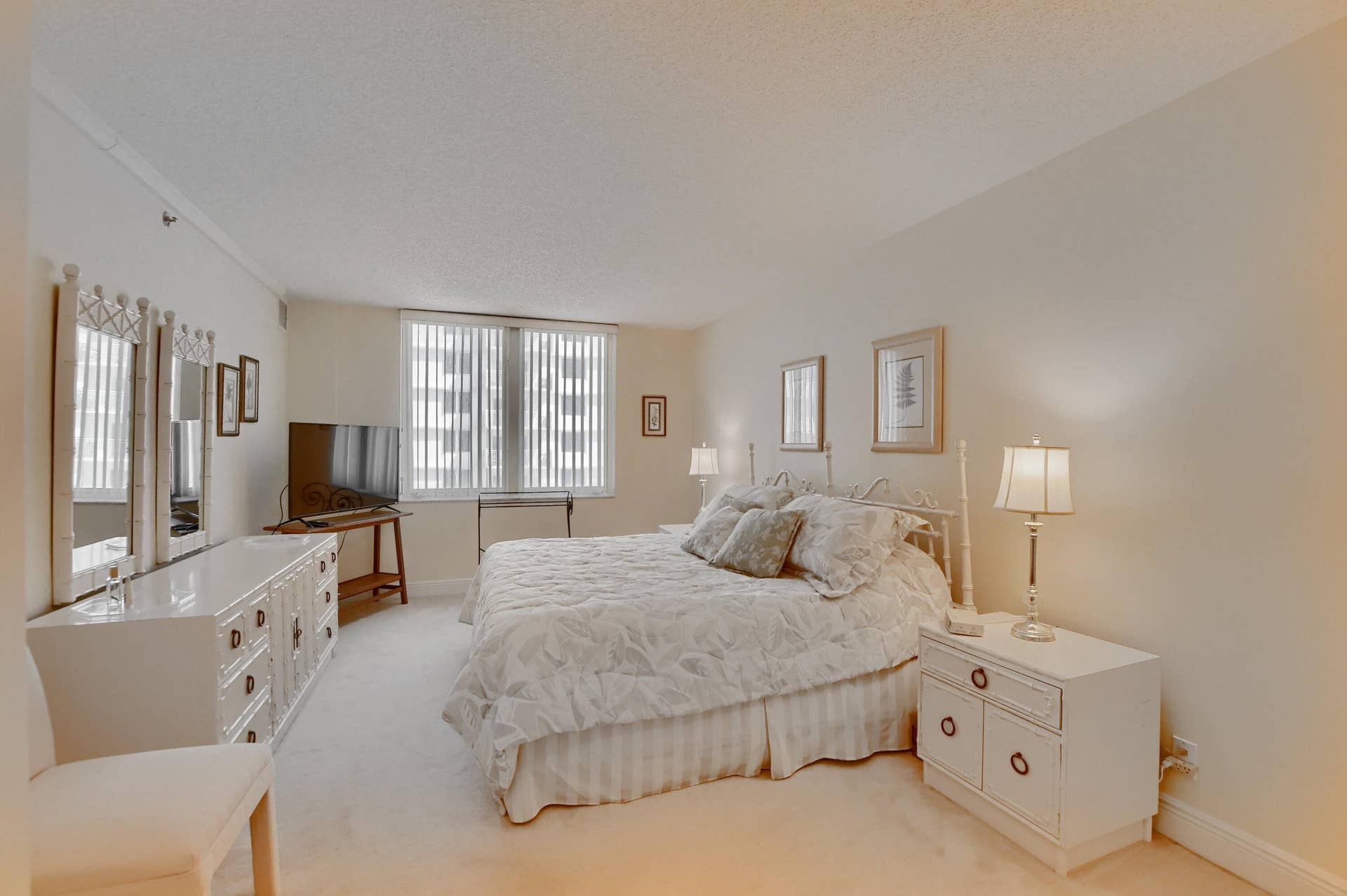 3221 S Ocean Boulevard, #308, Highland Beach, Highland Beach, FL 33487 27_ebf_0185-hdr(5)