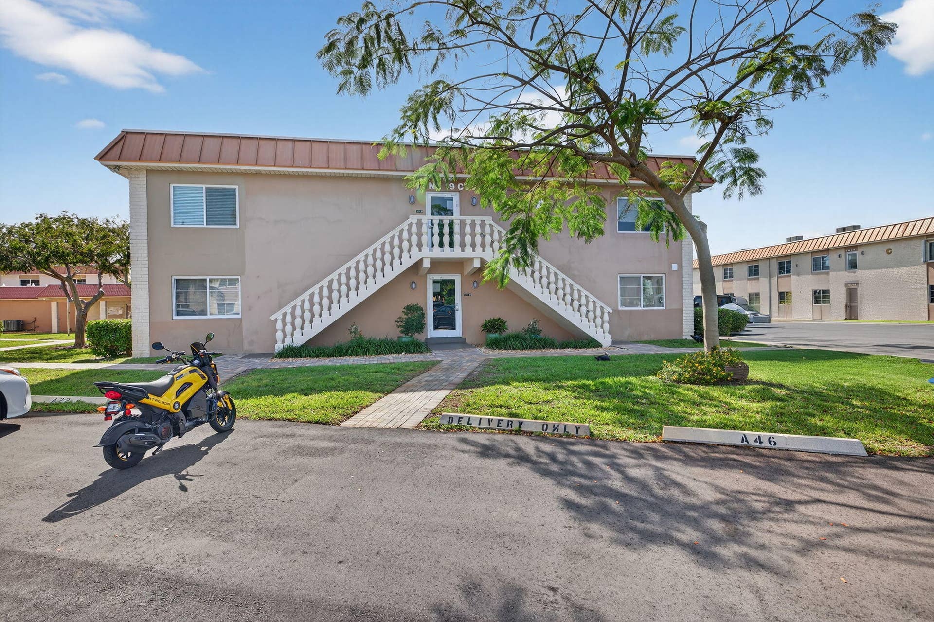2-web-or-mls-B699A1781