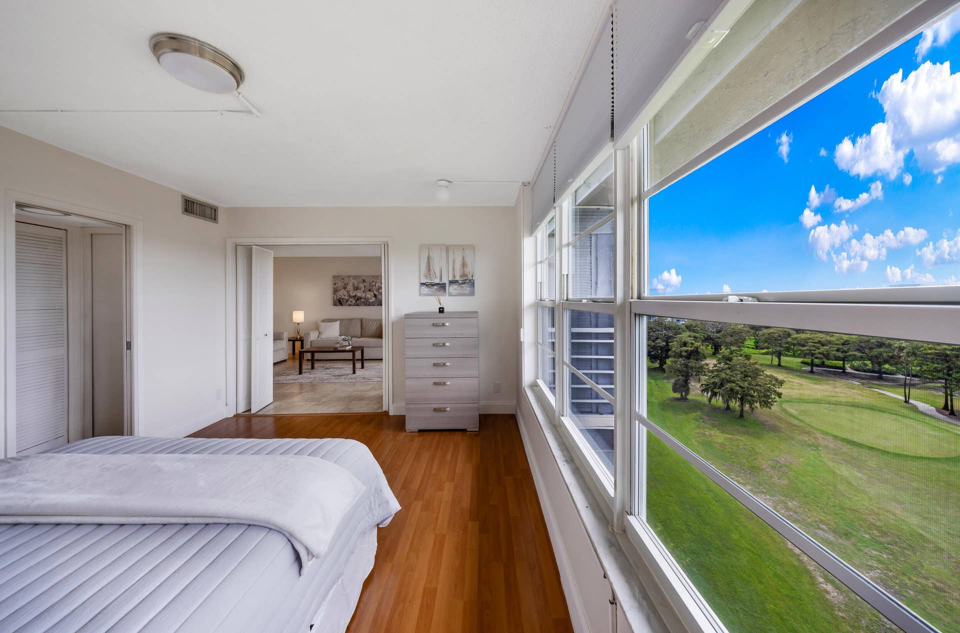 575 Oaks Lane, #1009, Pompano Beach, FL 33069 575 Oaks Ln-Pompano Beach-Natalia Hunter