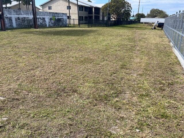 Property photo for 617 N Dixie Highway, Dania Beach, FL