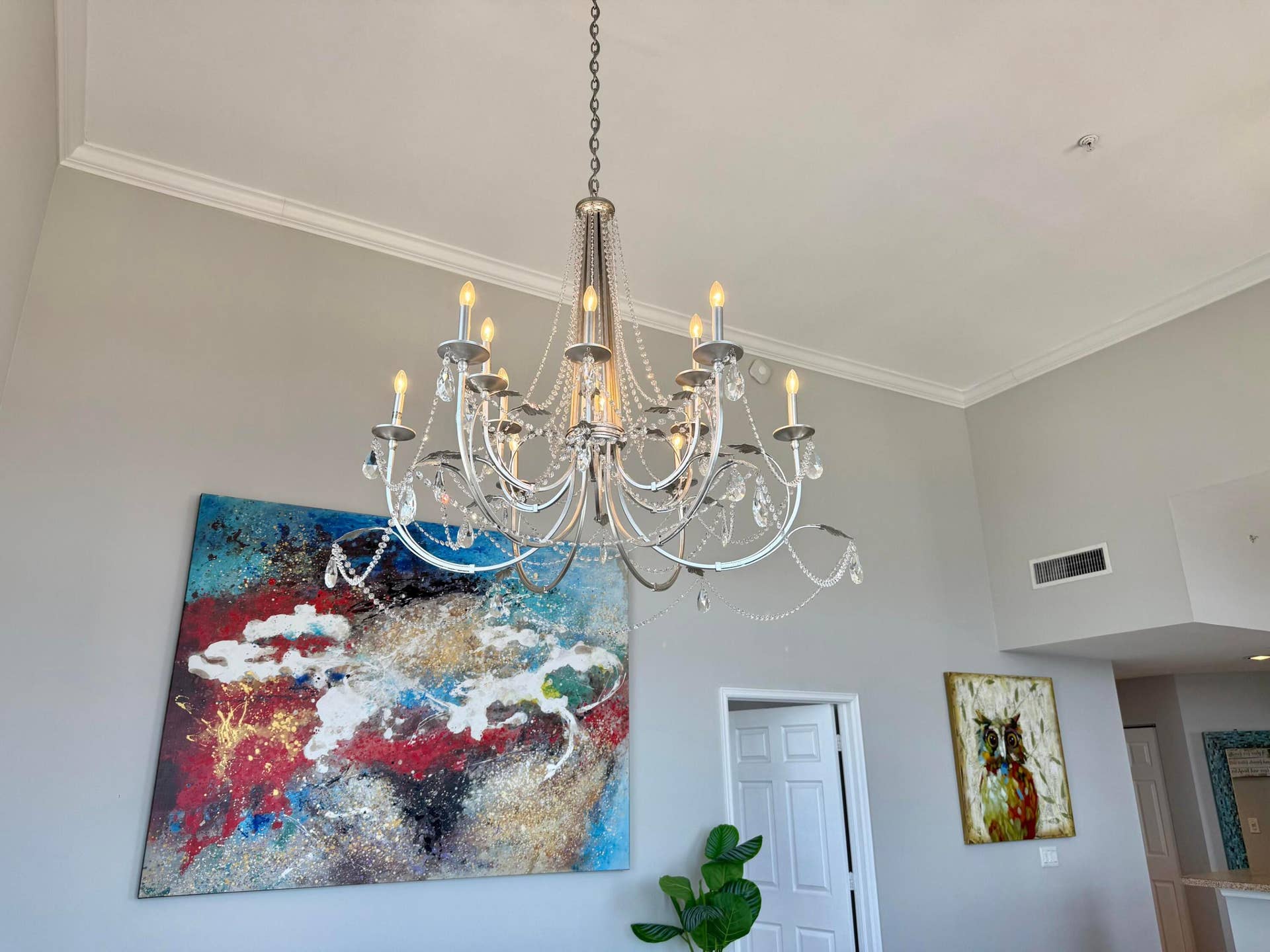 12 LIGHT CHANDELIER