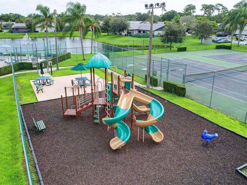 1148 Summit Trail Circle, #D, West Palm Beach, FL 33415 B0E69C7E-EC84-4CBC-B3C5-64D97B0E45F9