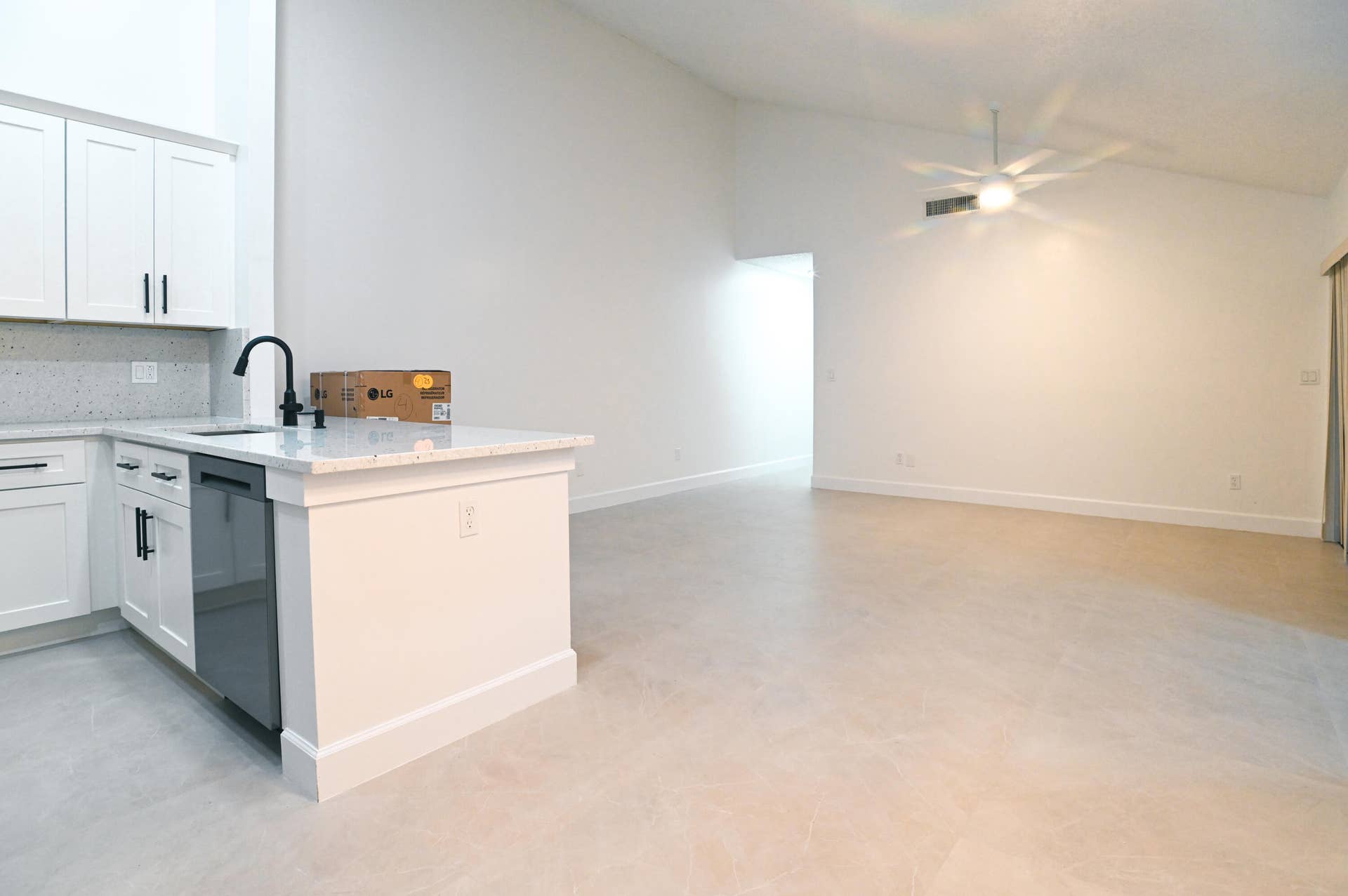 1148 Summit Trail Circle, #D, West Palm Beach, FL 33415 Michelle Lawson Photography - Rob-10