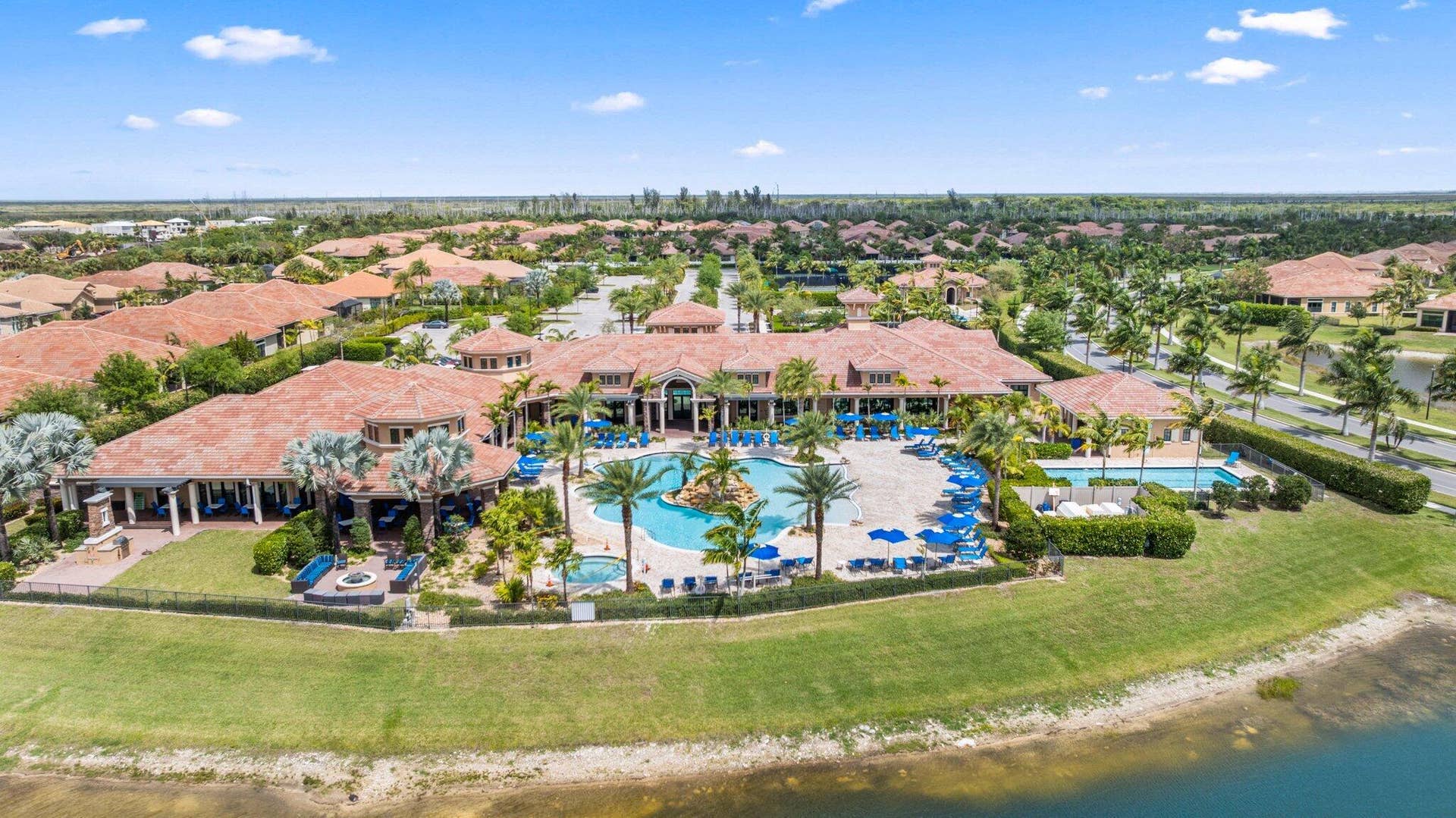 9368 Cantal Circle E, Parkland, FL 33076 Clubhouse