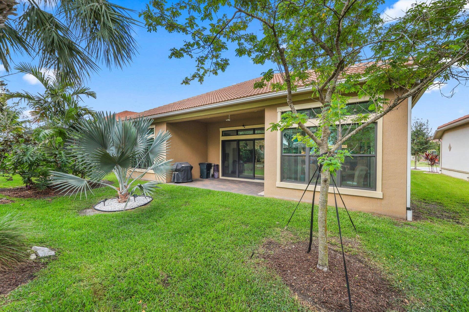 9368 Cantal Circle E, Parkland, FL 33076 Backyard