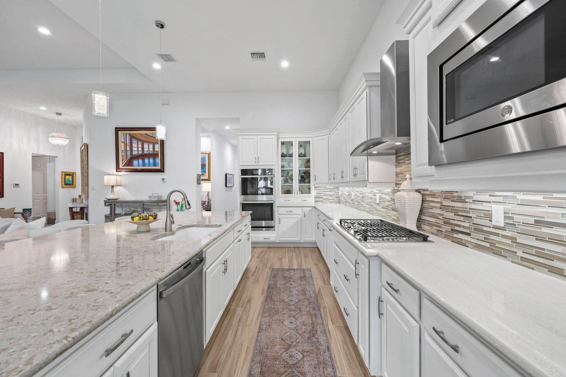 9368 Cantal Circle E, Parkland, FL 33076 Kitchen