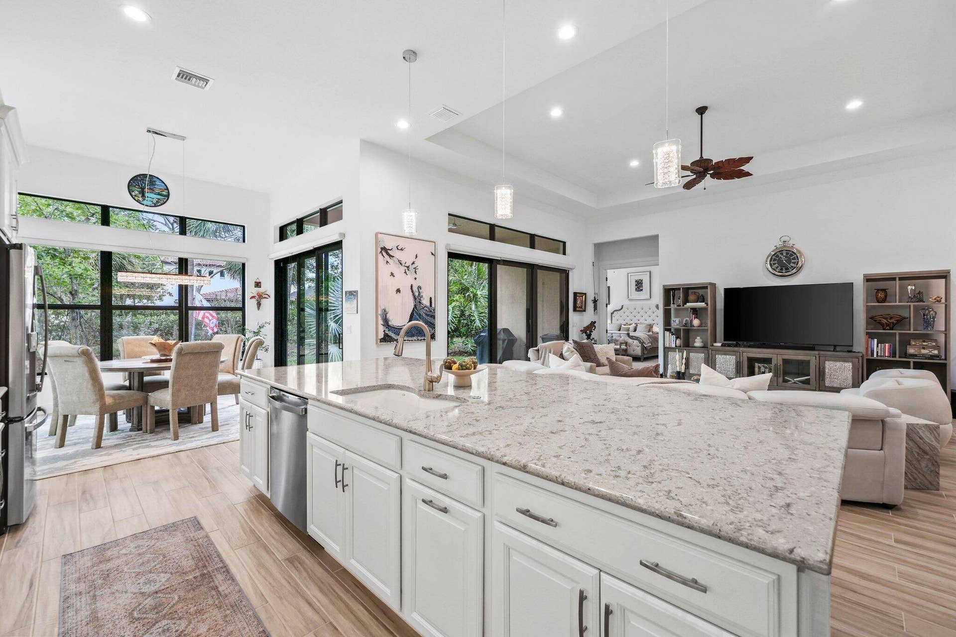 9368 Cantal Circle E, Parkland, FL 33076 Kitchen / Great Room / Informal Dining