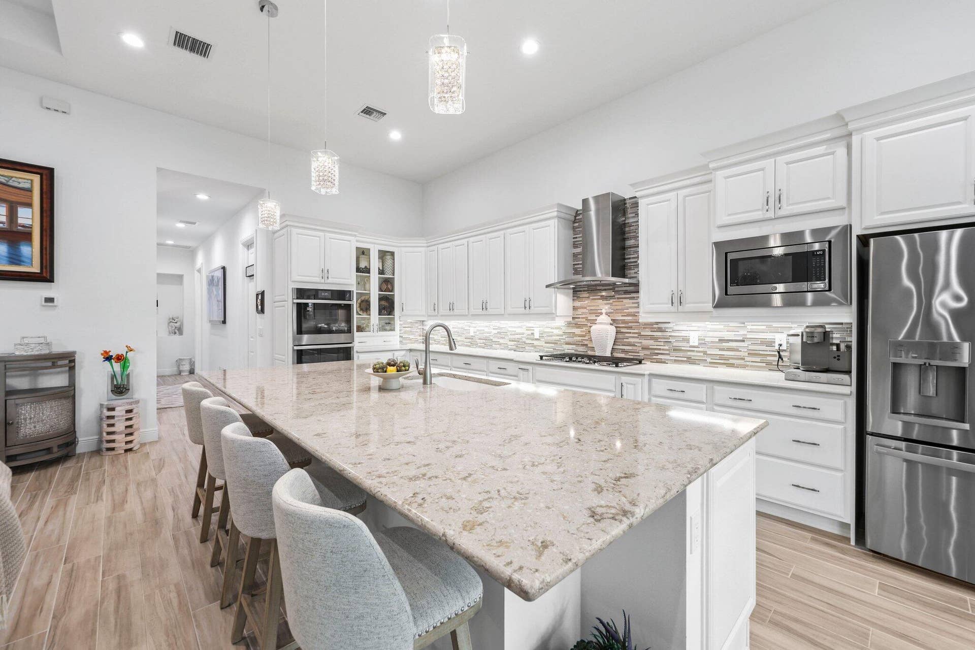 9368 Cantal Circle E, Parkland, FL 33076 Kitchen