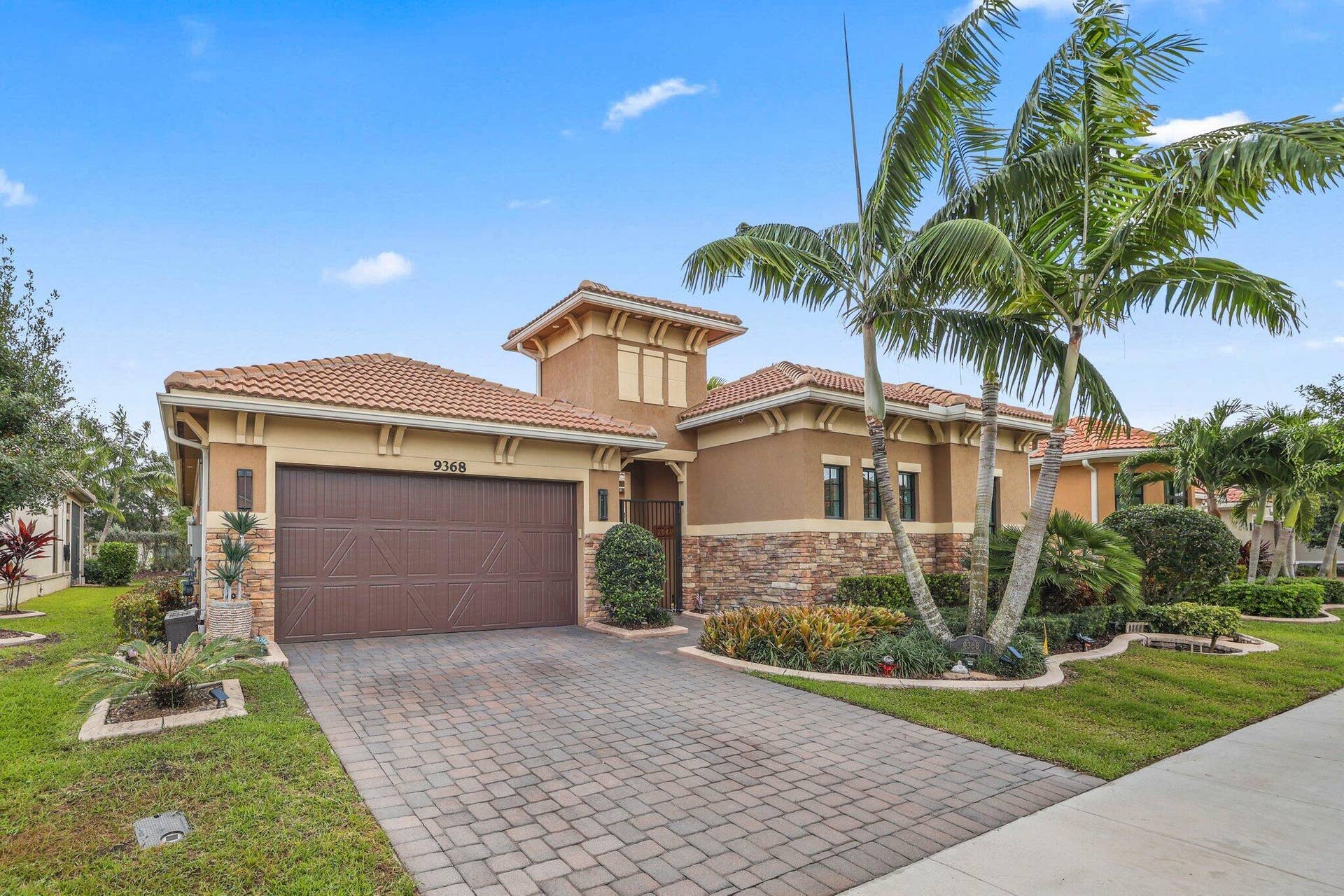 9368 Cantal Circle E, Parkland, FL 33076 Front View