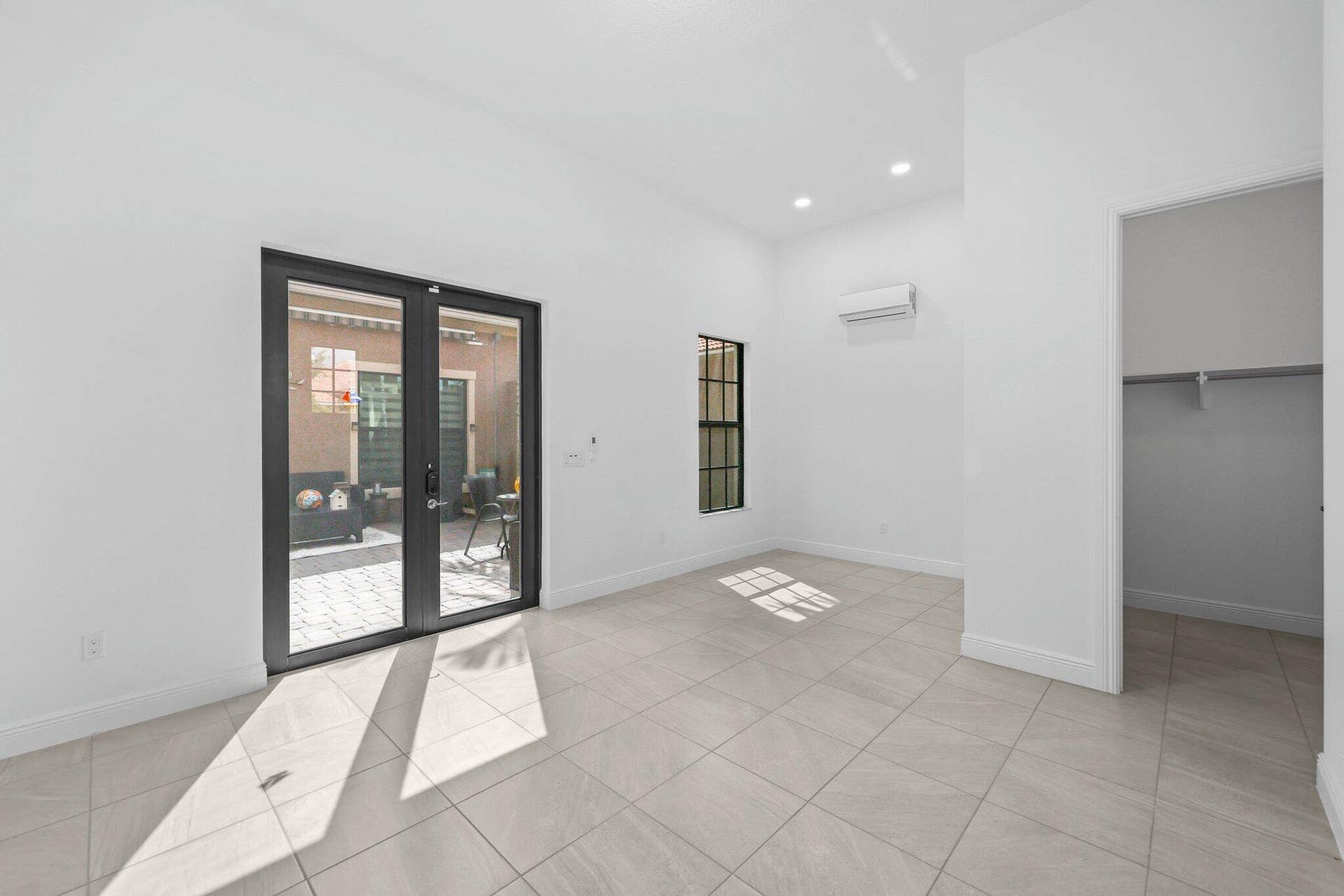 9368 Cantal Circle E, Parkland, FL 33076 Casita