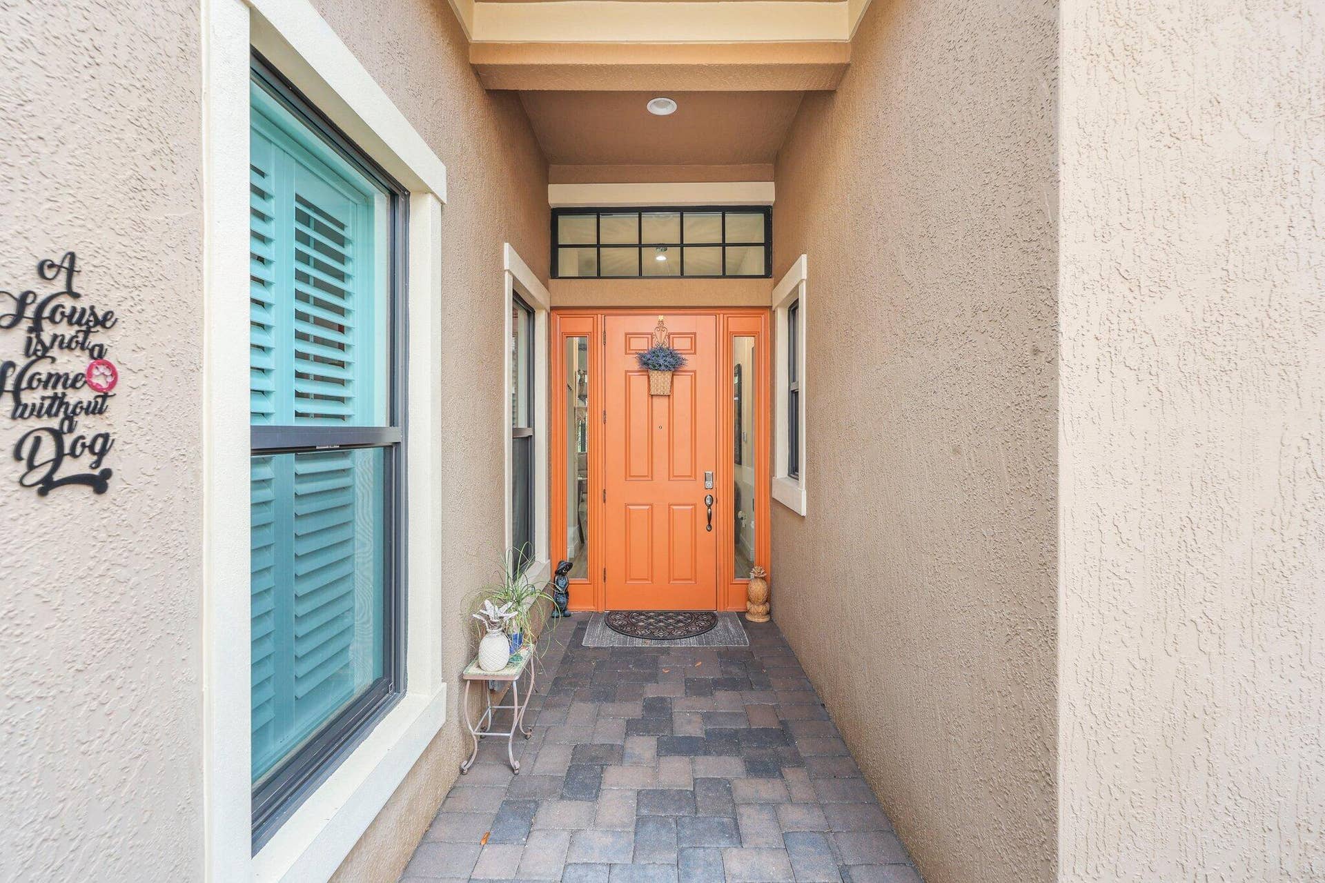 9368 Cantal Circle E, Parkland, FL 33076 Entryway