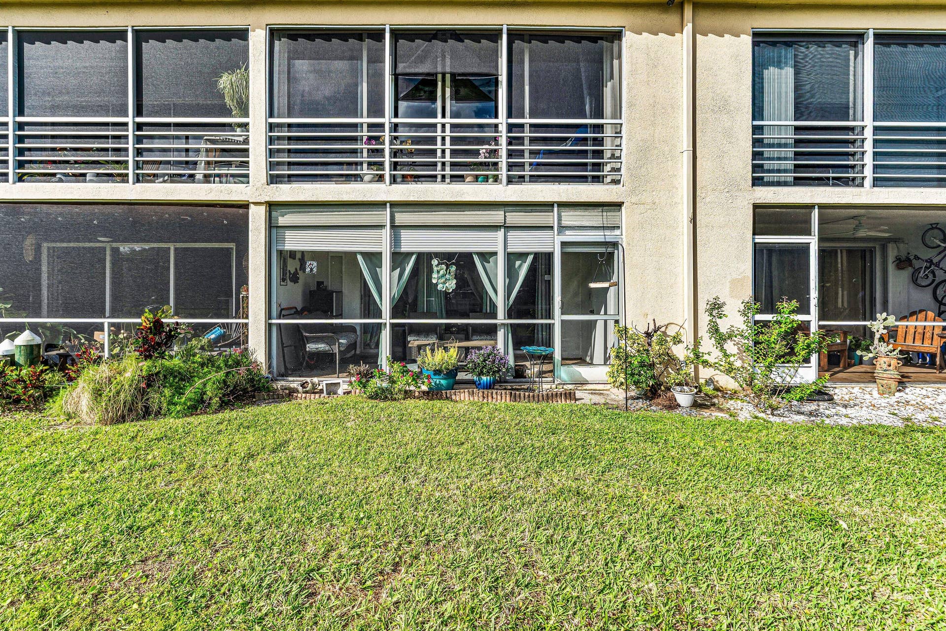 342 Southwind Drive, #102, North Palm Beach, FL 33408 Back of Condo