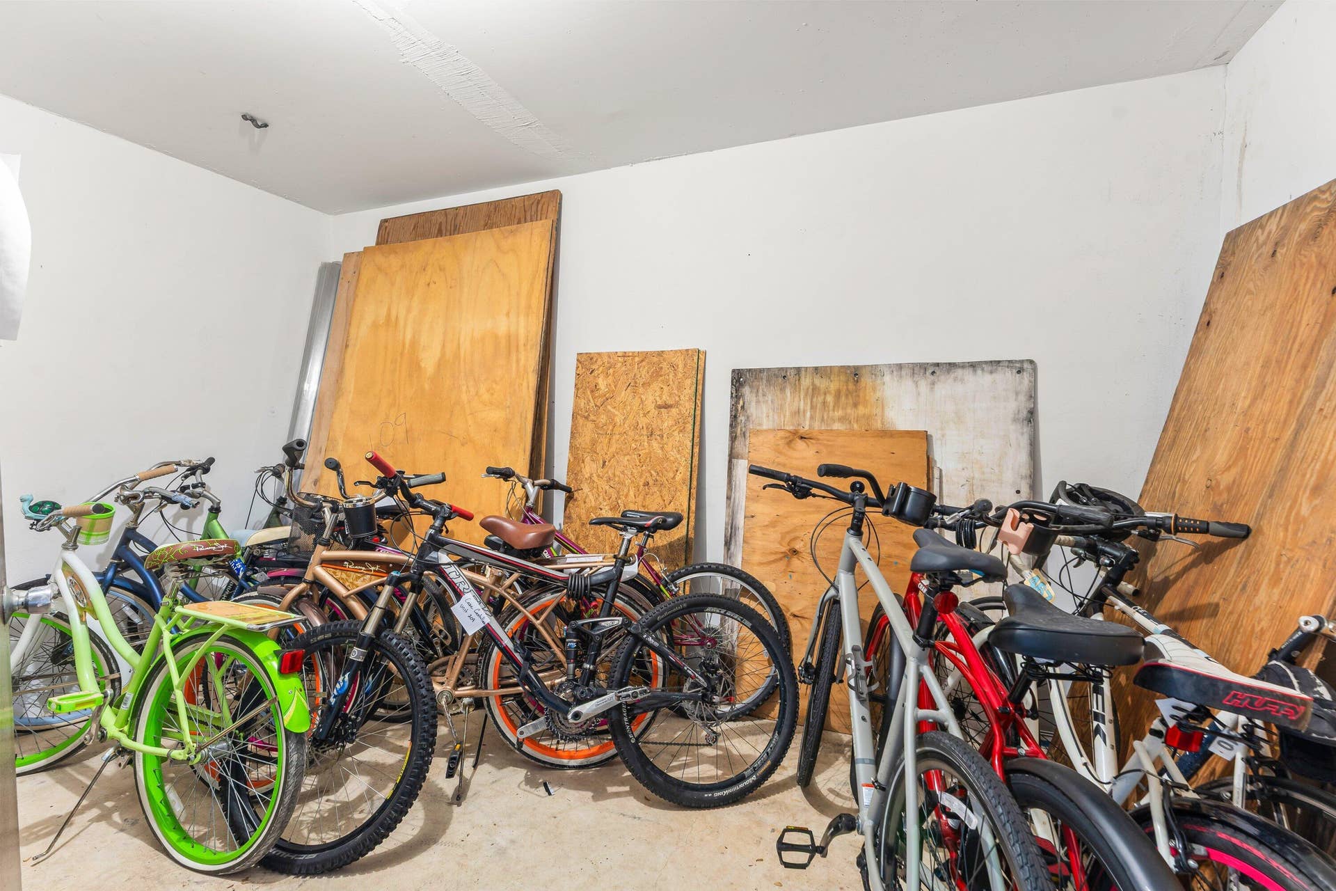 342 Southwind Drive, #102, North Palm Beach, FL 33408 Community Storage