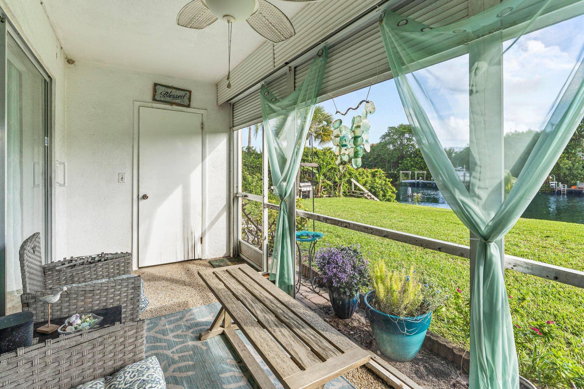 342 Southwind Drive, #102, North Palm Beach, FL 33408 Covered Screened Patio