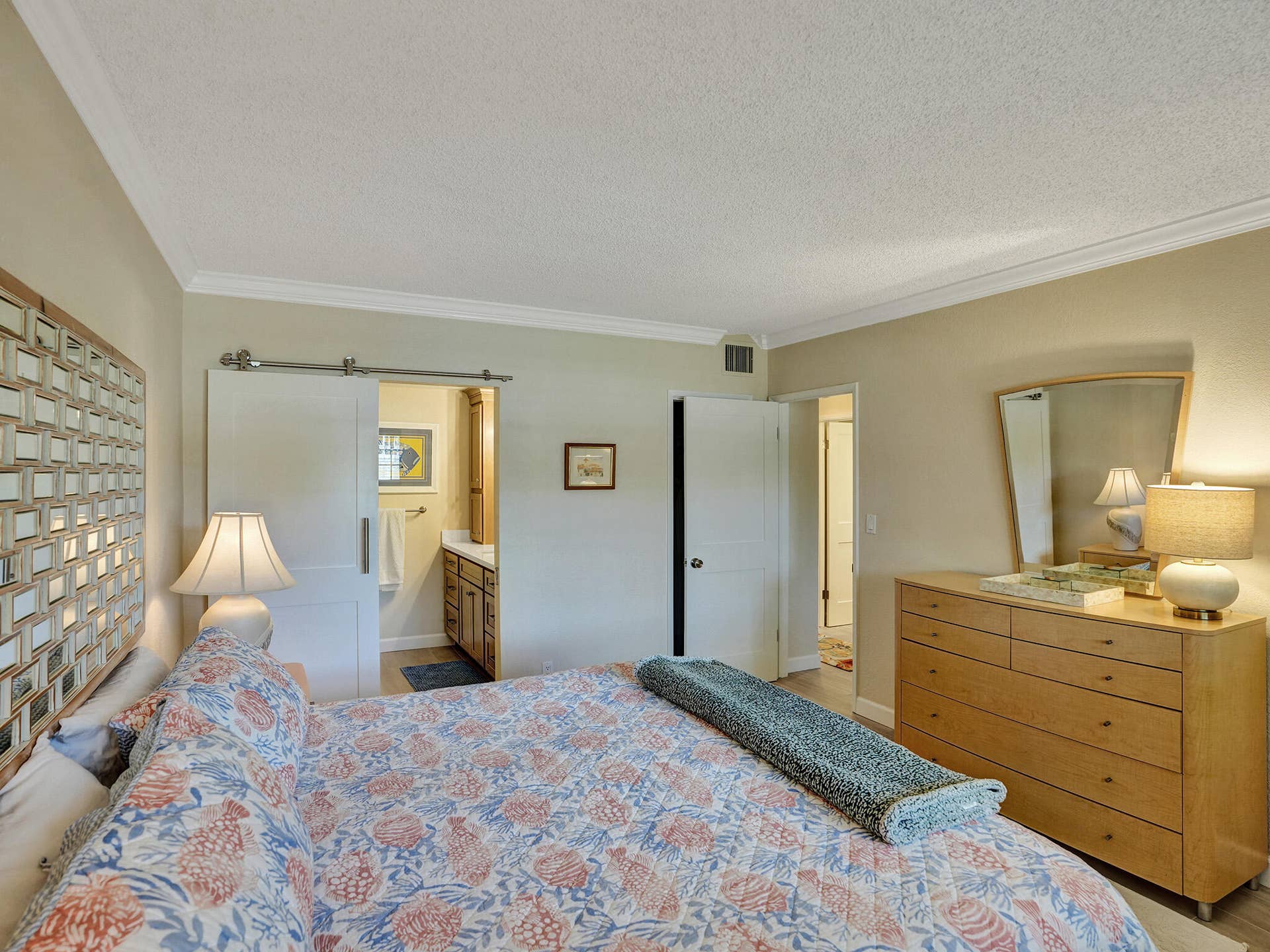 2866 NE 30th Street, #3, Fort Lauderdale, Fort Lauderdale, FL 33306 DSC03878