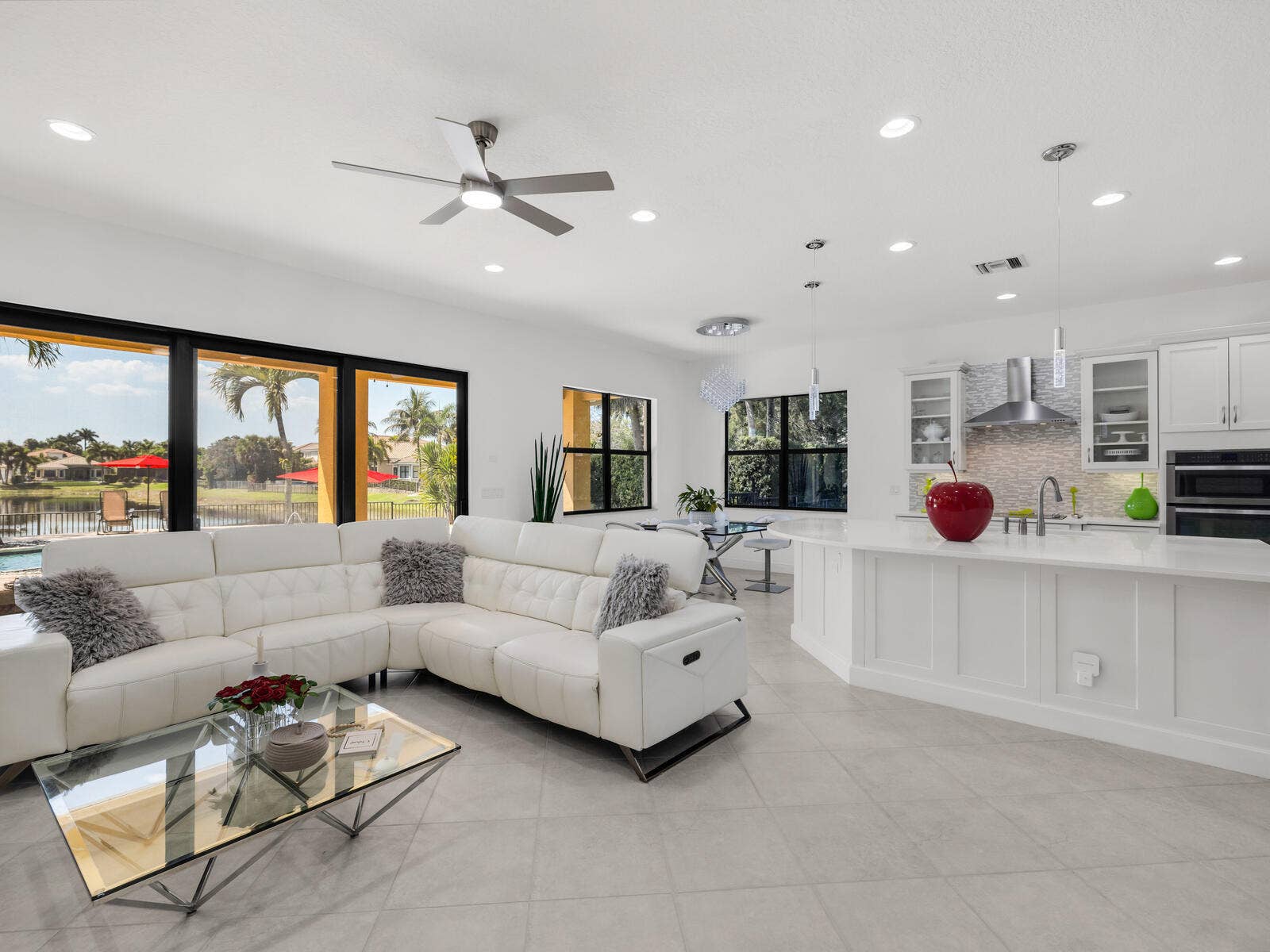 8256 Bradford Way Parkland FL 33076 USA-