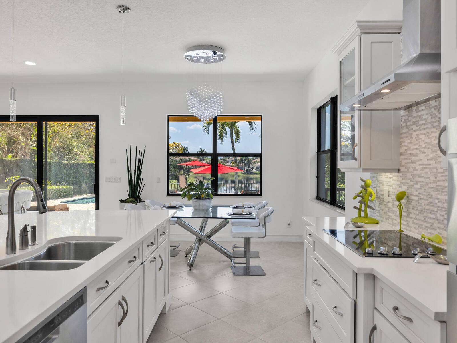 8256 Bradford Way Parkland FL 33076 USA-