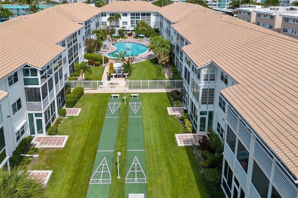 Courtyard View